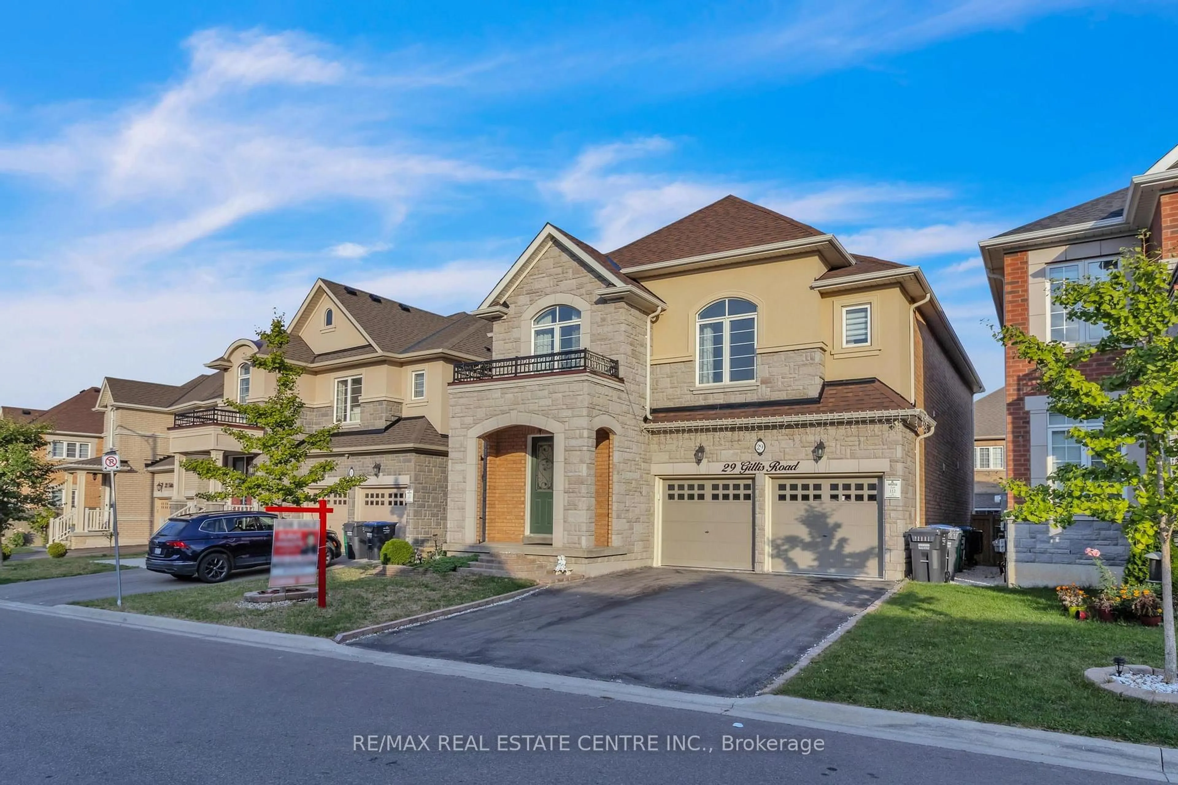 Home with brick exterior material, street for 29 Gillis Rd, Brampton Ontario L7A 4V6