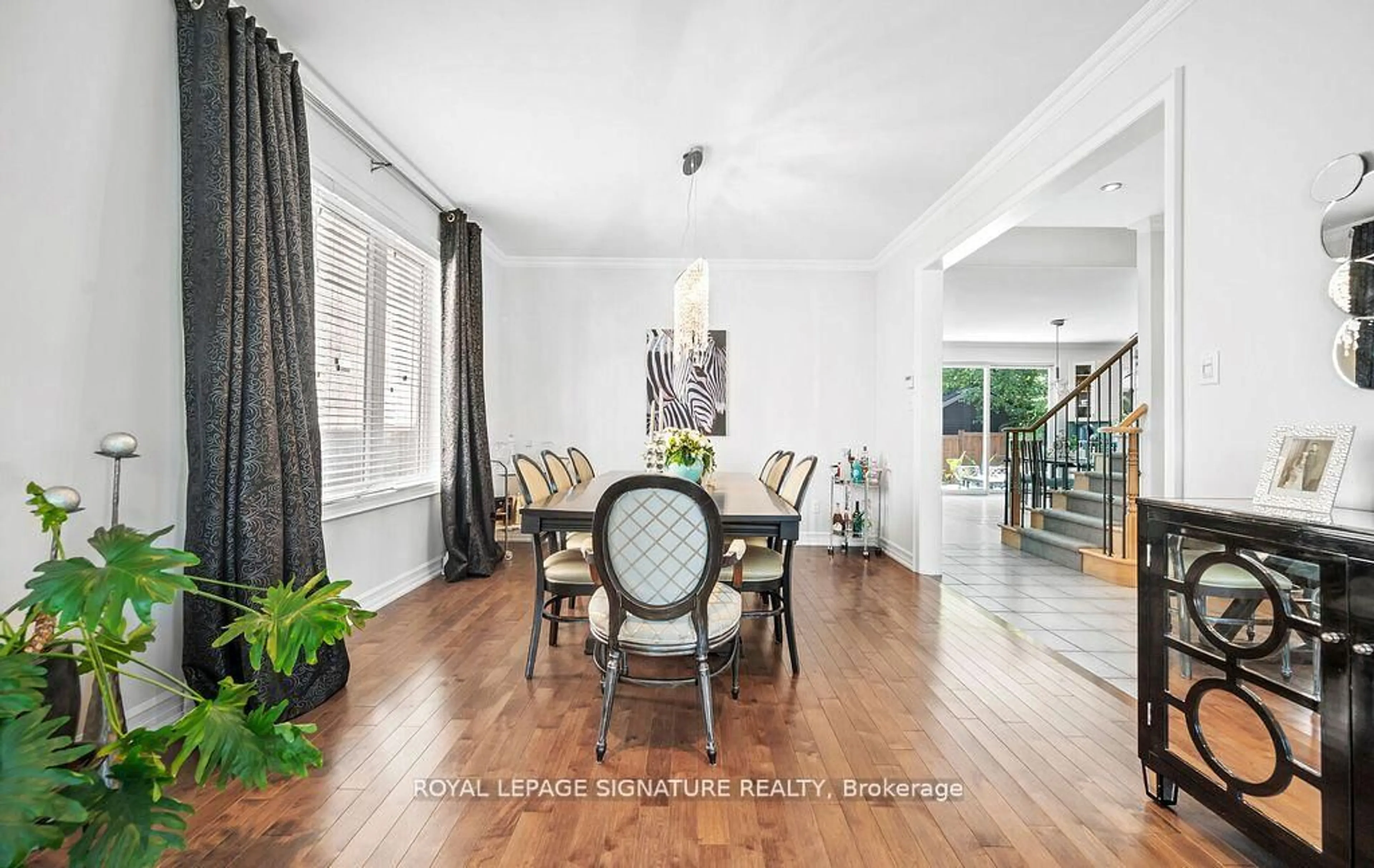Dining room, wood/laminate floor for 1004 McCutcheon Cres, Milton Ontario L9T 6M9