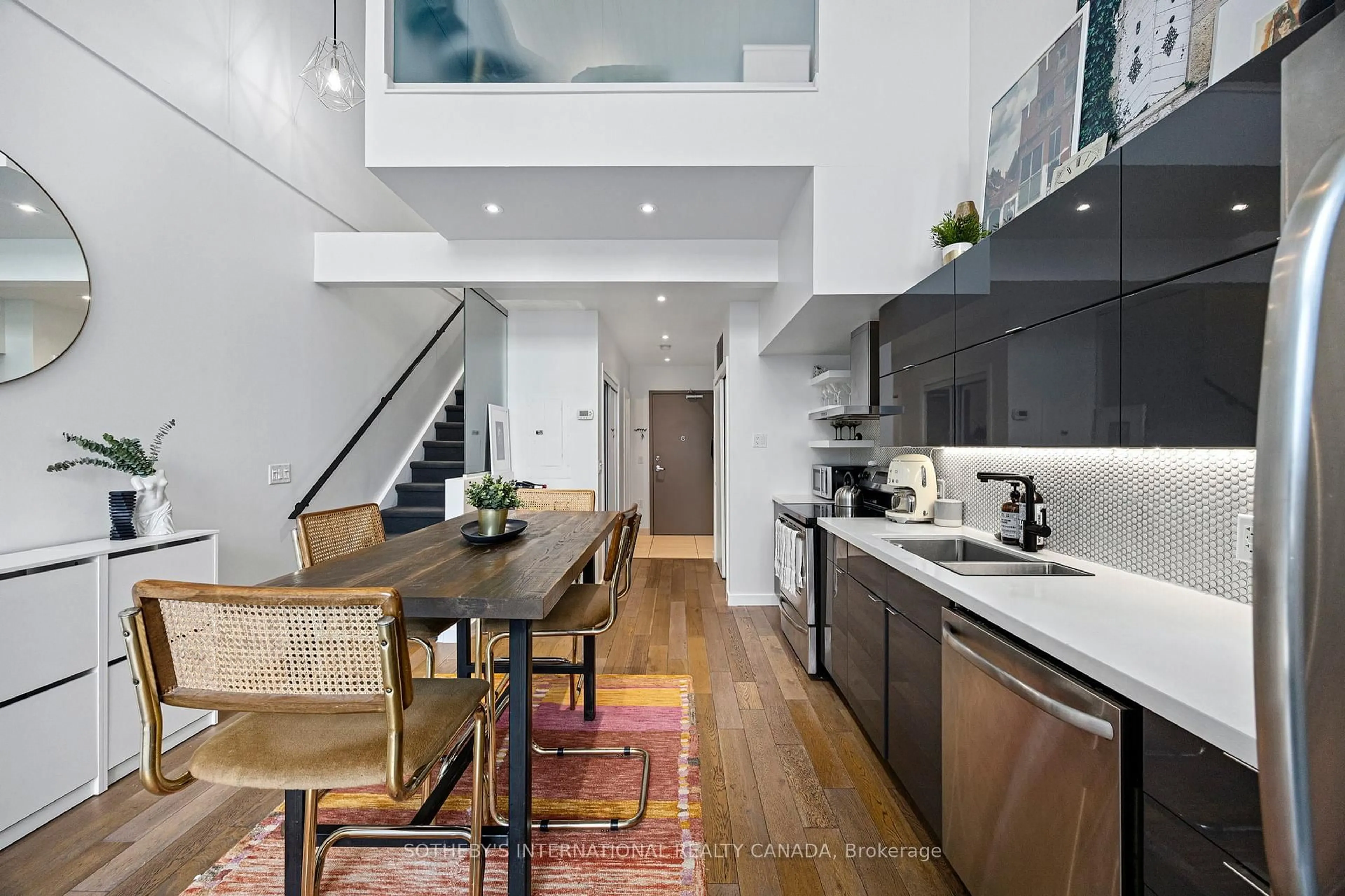 Contemporary kitchen, unknown for 1478 Queen St W St #203, Toronto Ontario M6K 1M4