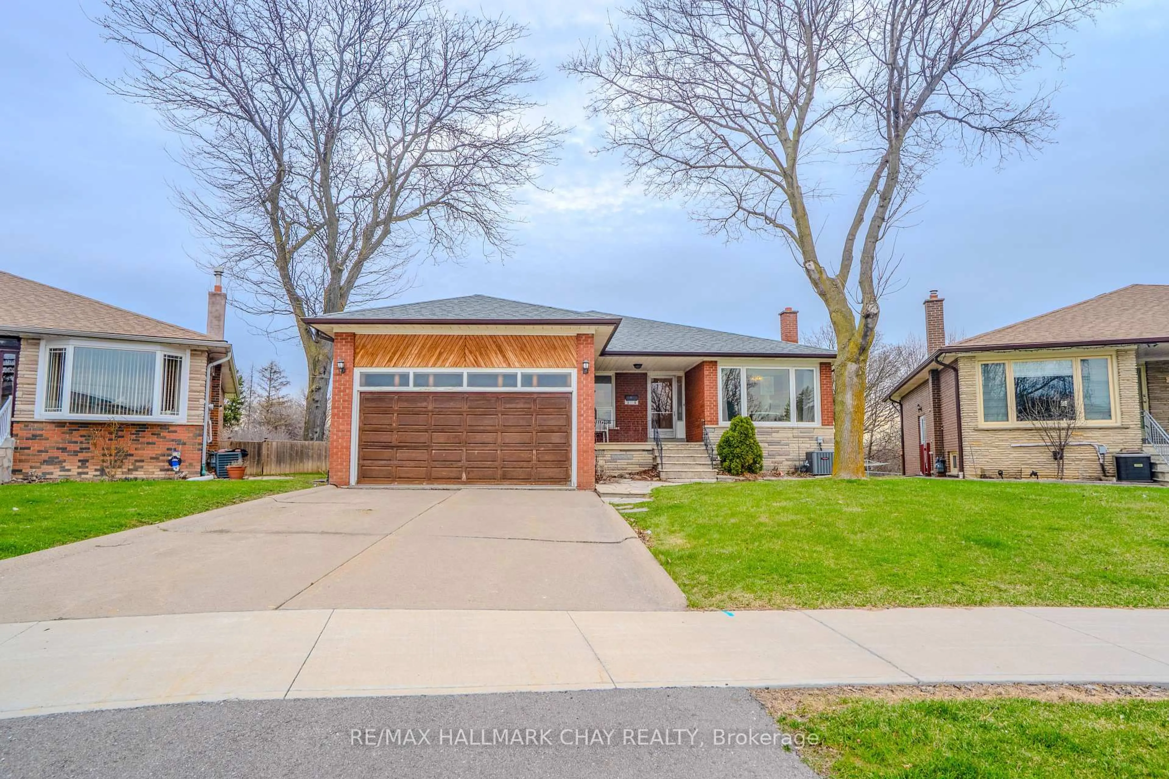 Home with brick exterior material, street for 3 Alicewood Crt, Toronto Ontario M9V 3Y1