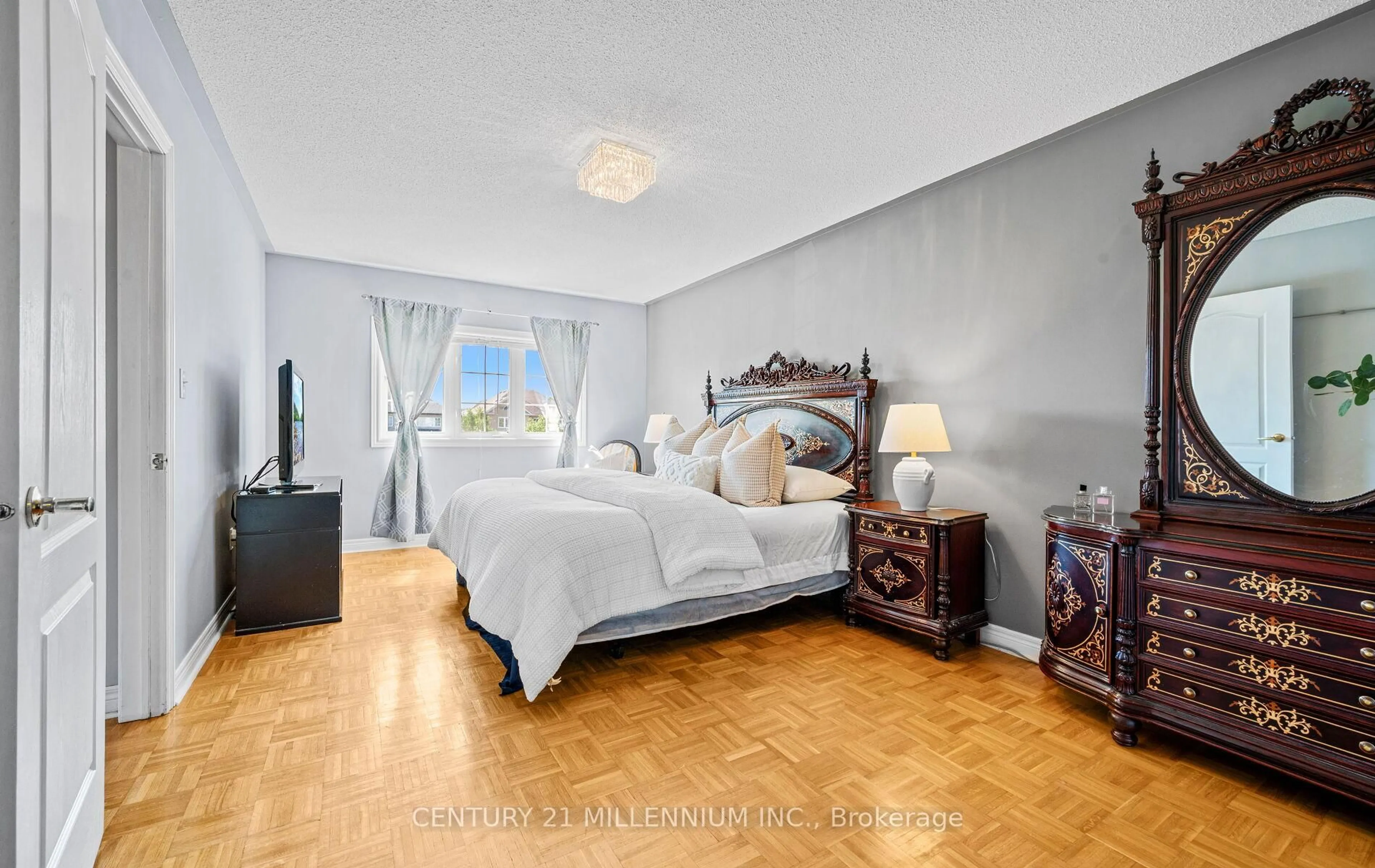 Bedroom with bed, unknown for 180 Harvest Moon Dr, Caledon Ontario L7E 2X6