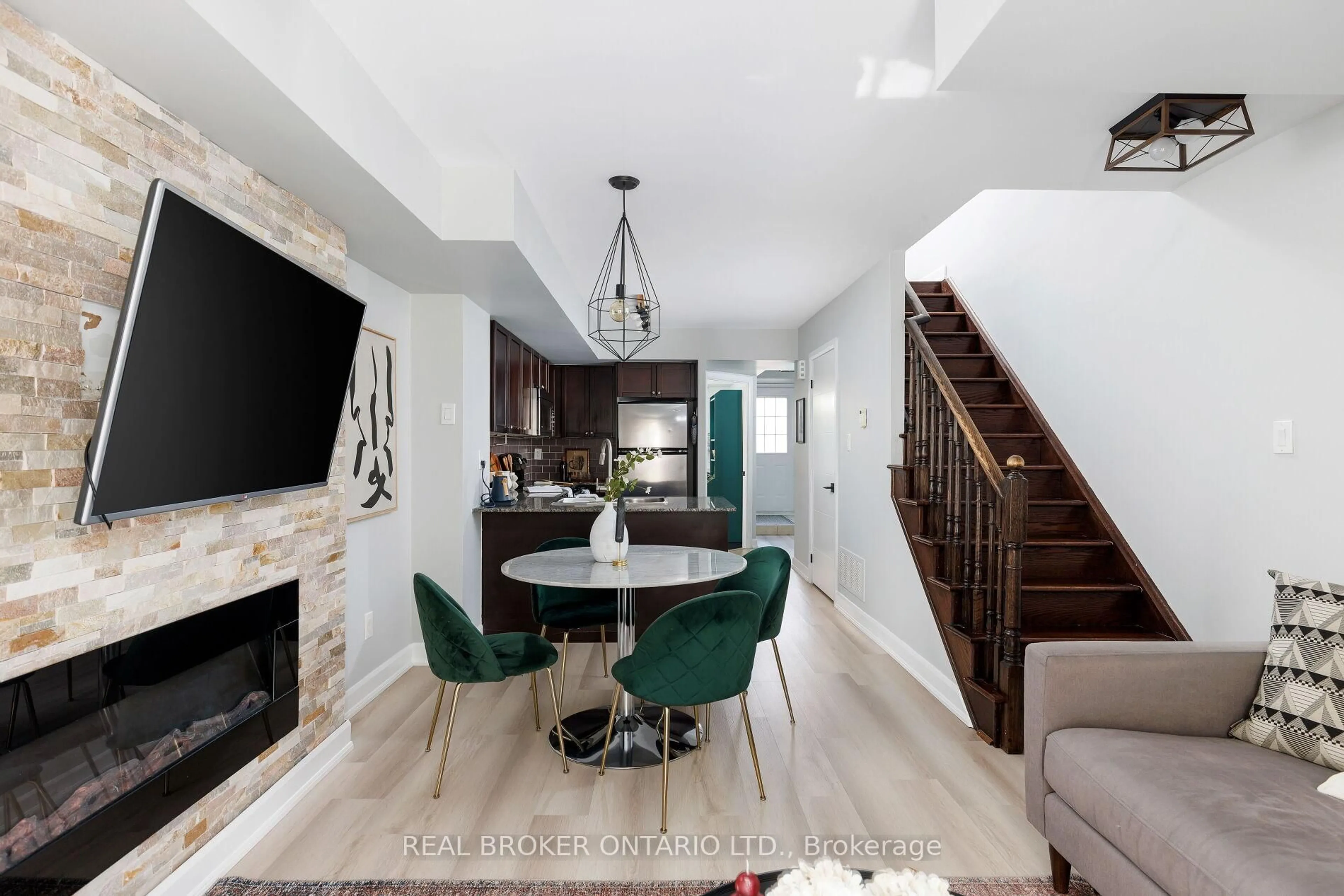 Open concept kitchen, unknown for 35 Elsie Lane #146, Toronto Ontario M6P 3N3