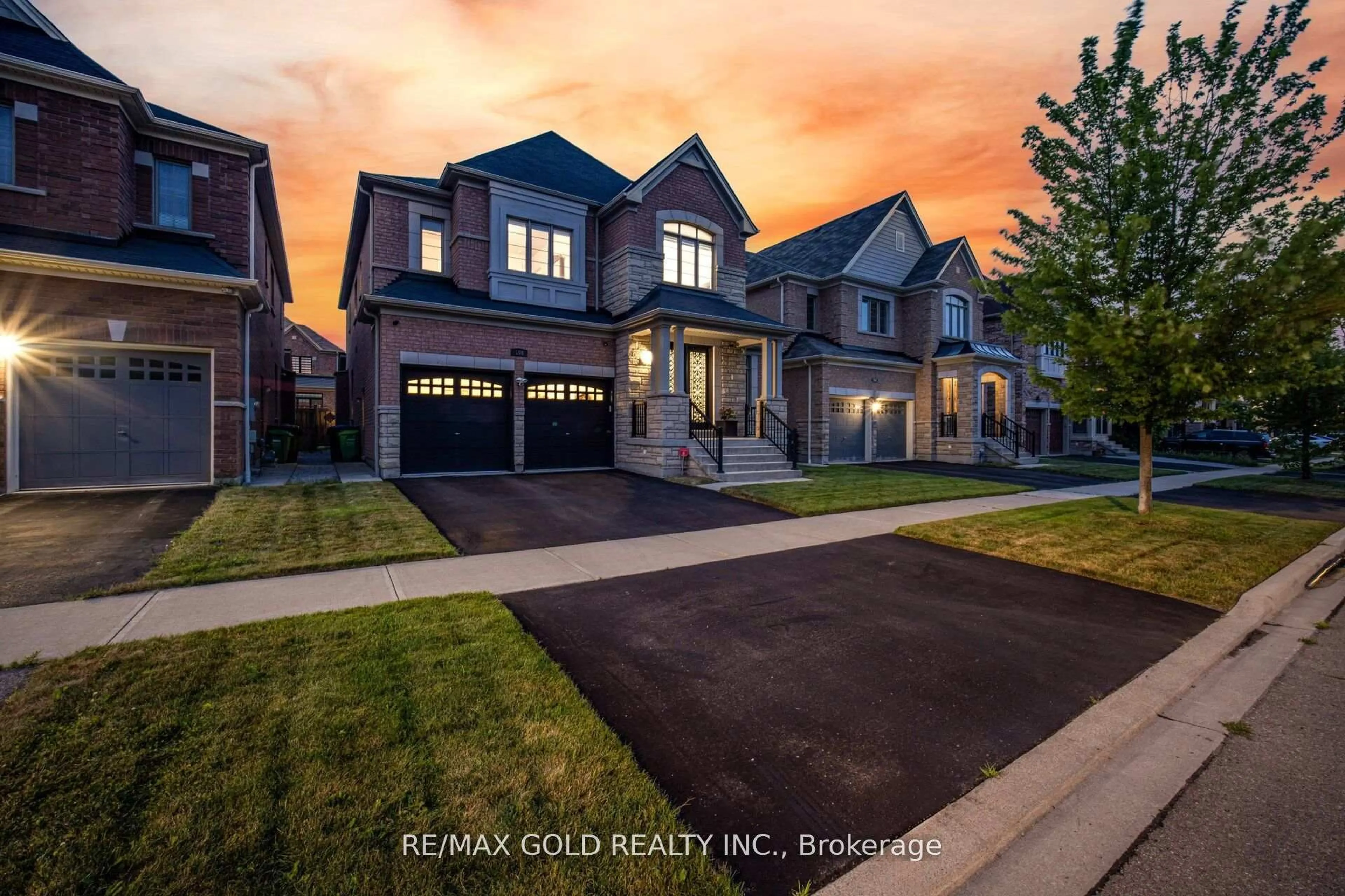 Home with brick exterior material, street for 106 Rising Hill Rdge, Brampton Ontario L6Y 6B2