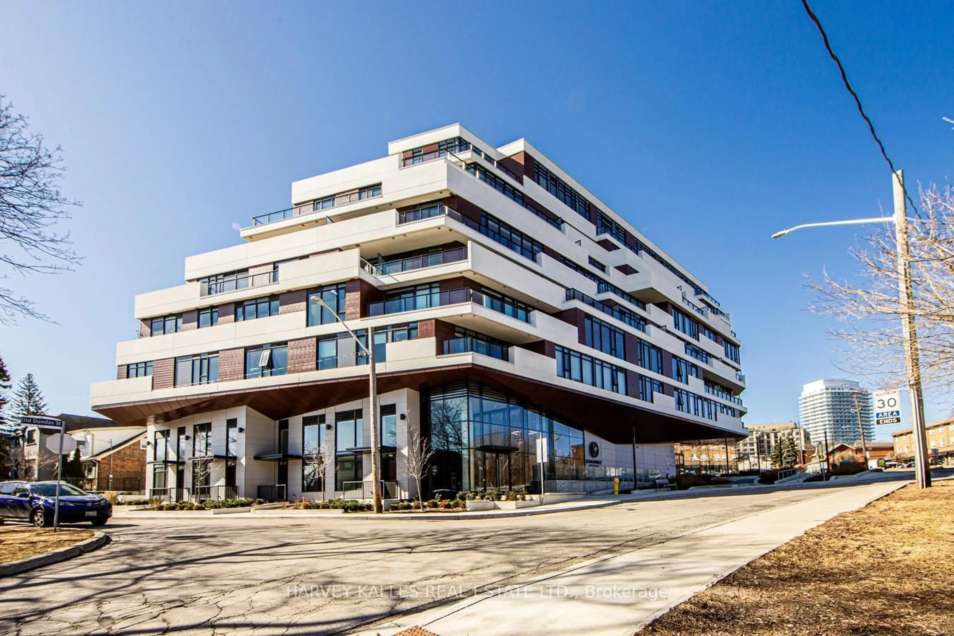 Unknown for 160 Kingsway Cres #413, Toronto Ontario M8X 0B5