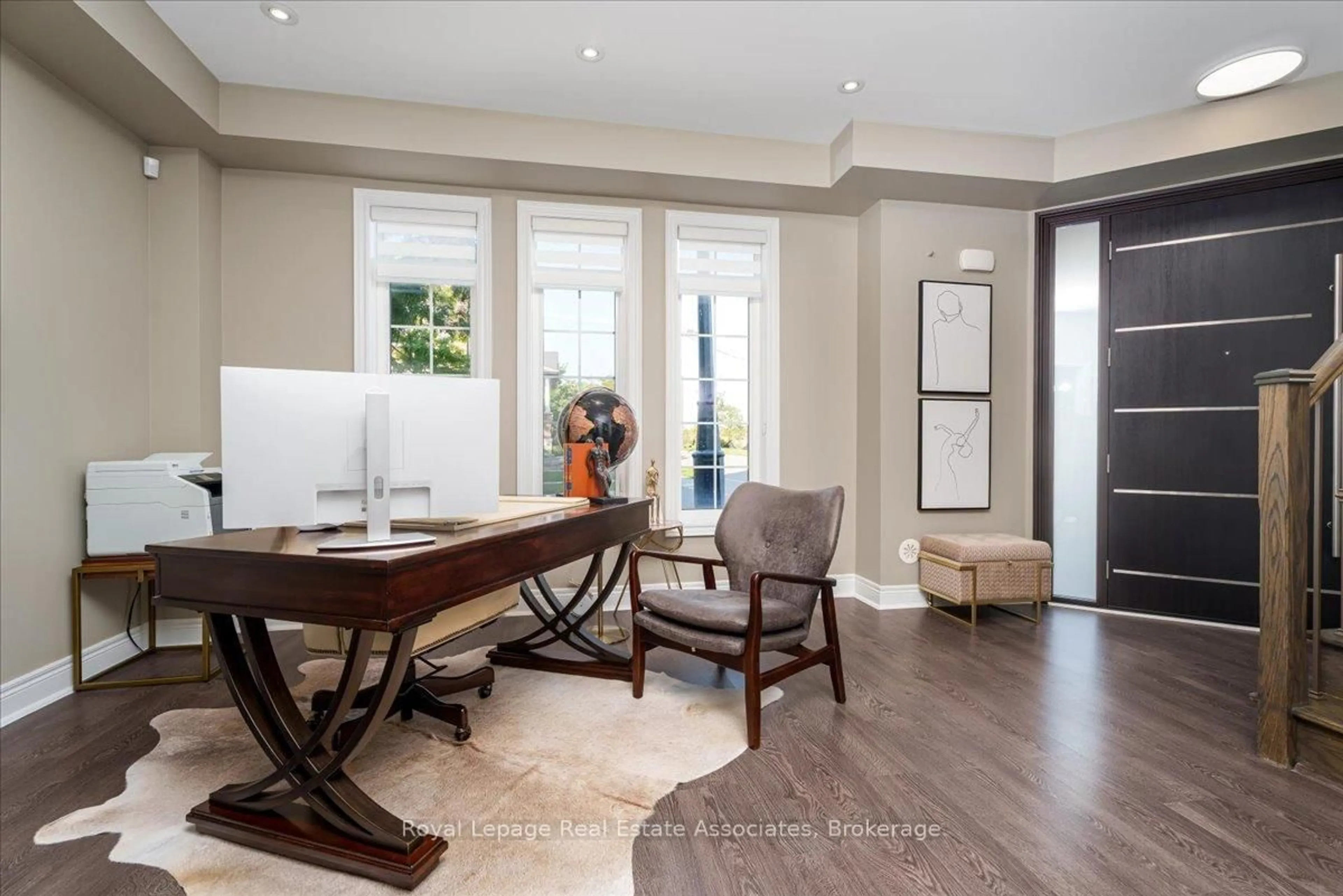 Unknown for 3040 Eberly woods Dr, Oakville Ontario L6M 0T5
