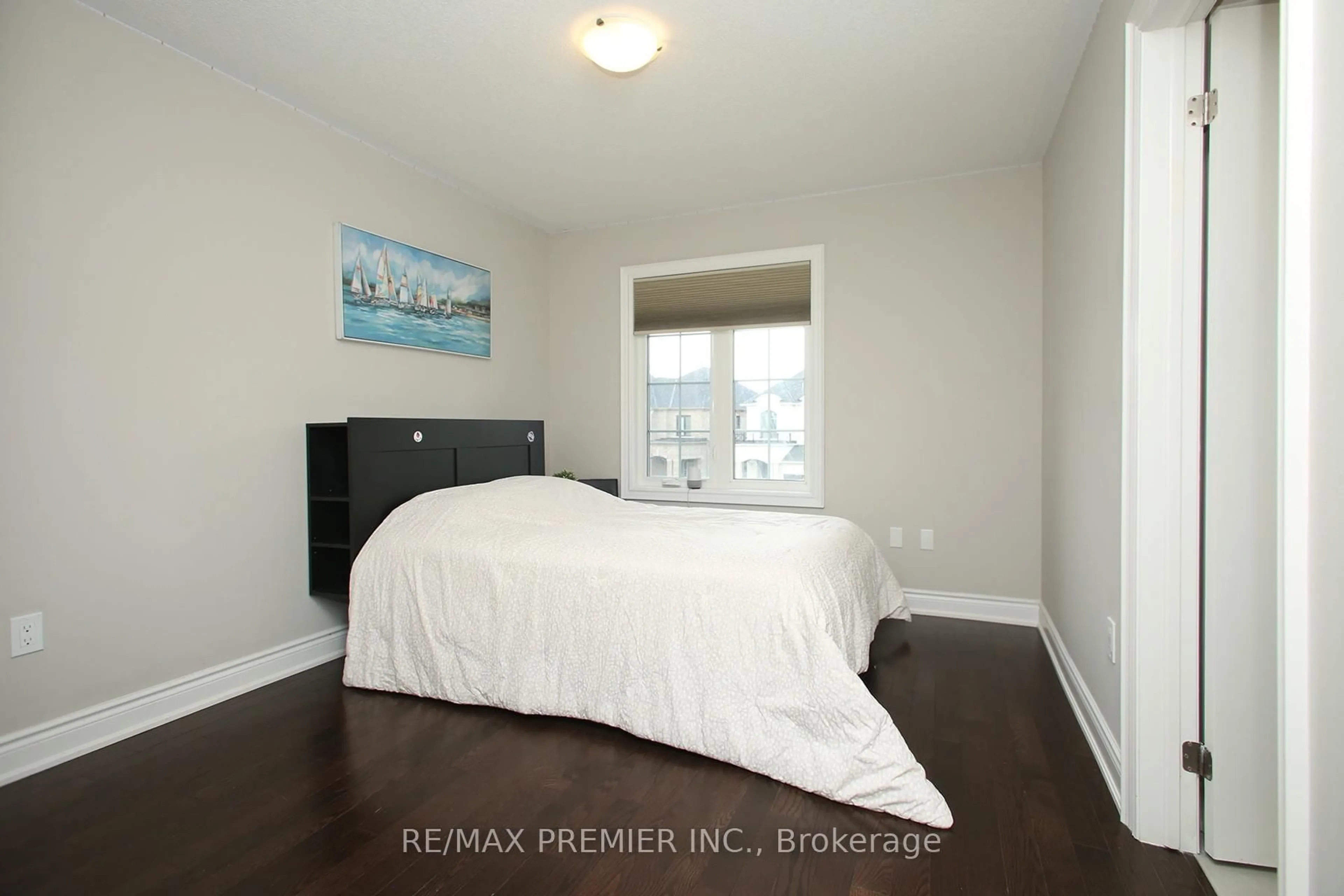 Bedroom with bed, unknown for 11 Twilley Rd, Brampton Ontario L6Y 6J7