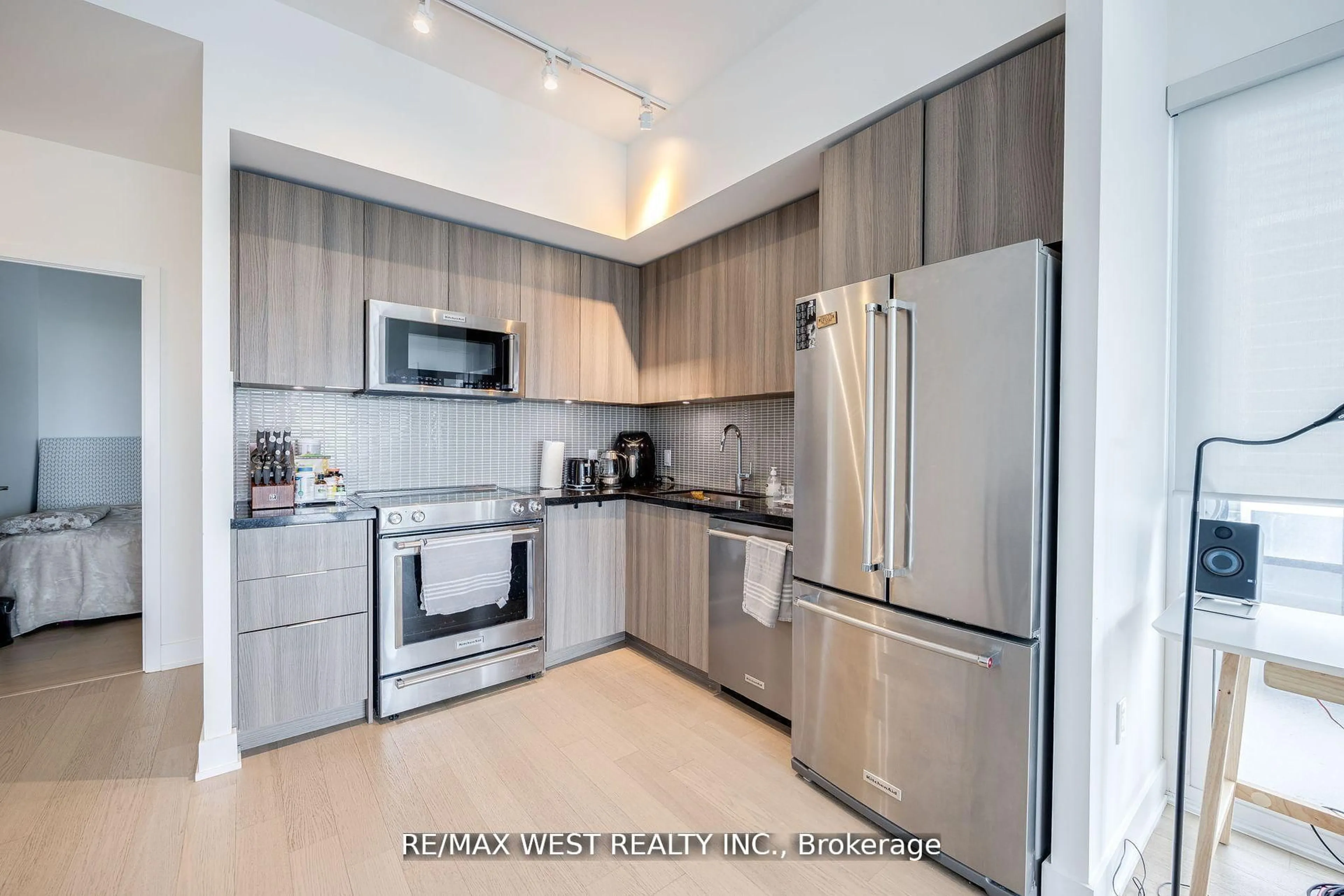 Standard kitchen, unknown for 20 Shore Breeze Dr #702, Toronto Ontario M8V 0C7
