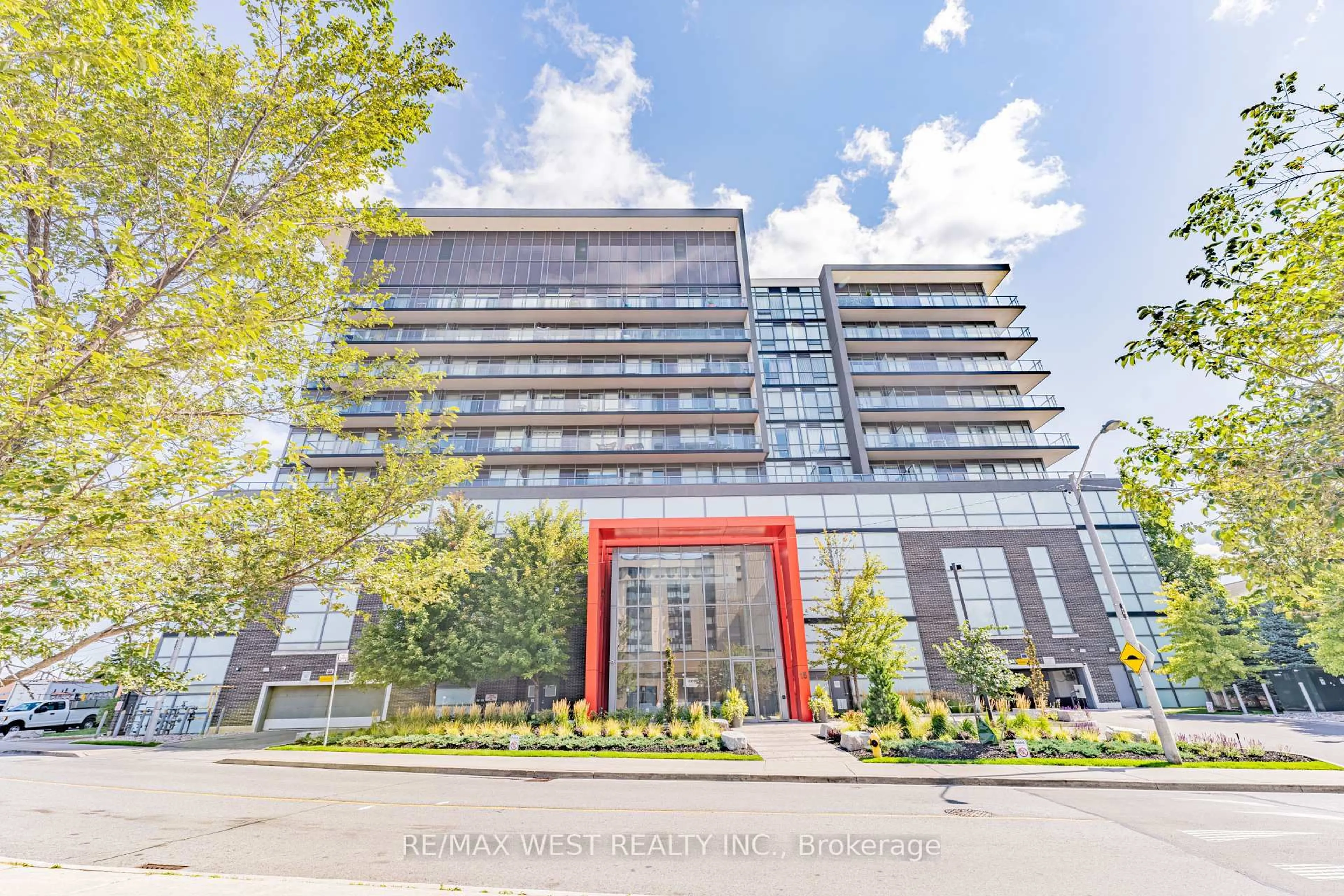 Unknown for 15 James Finlay Way #627, Toronto Ontario M3M 0B3