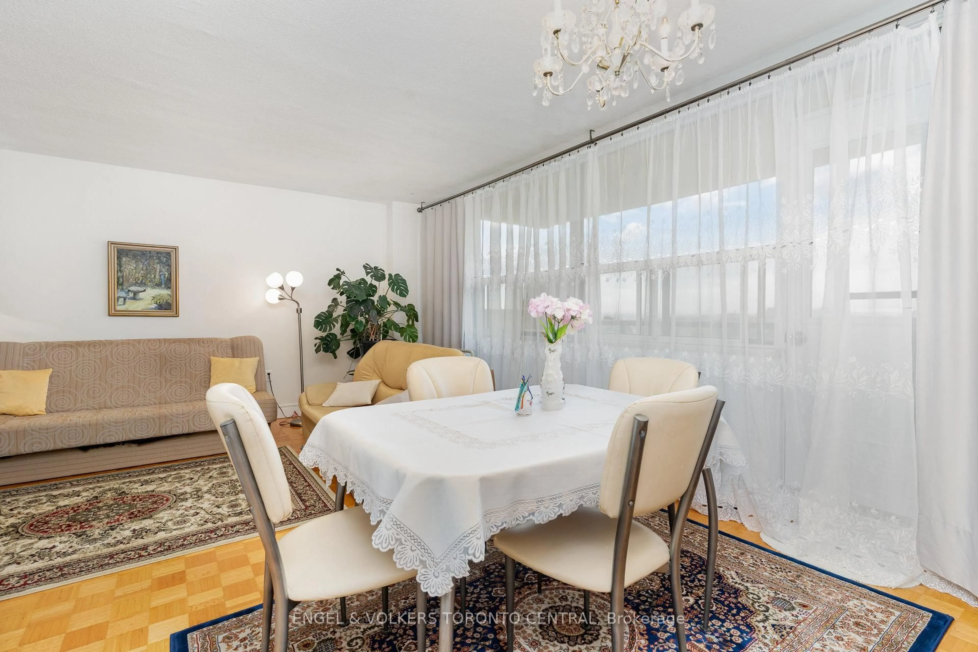 Dining room, unknown for 5 Frith Rd #808, Toronto Ontario M3N 2L5