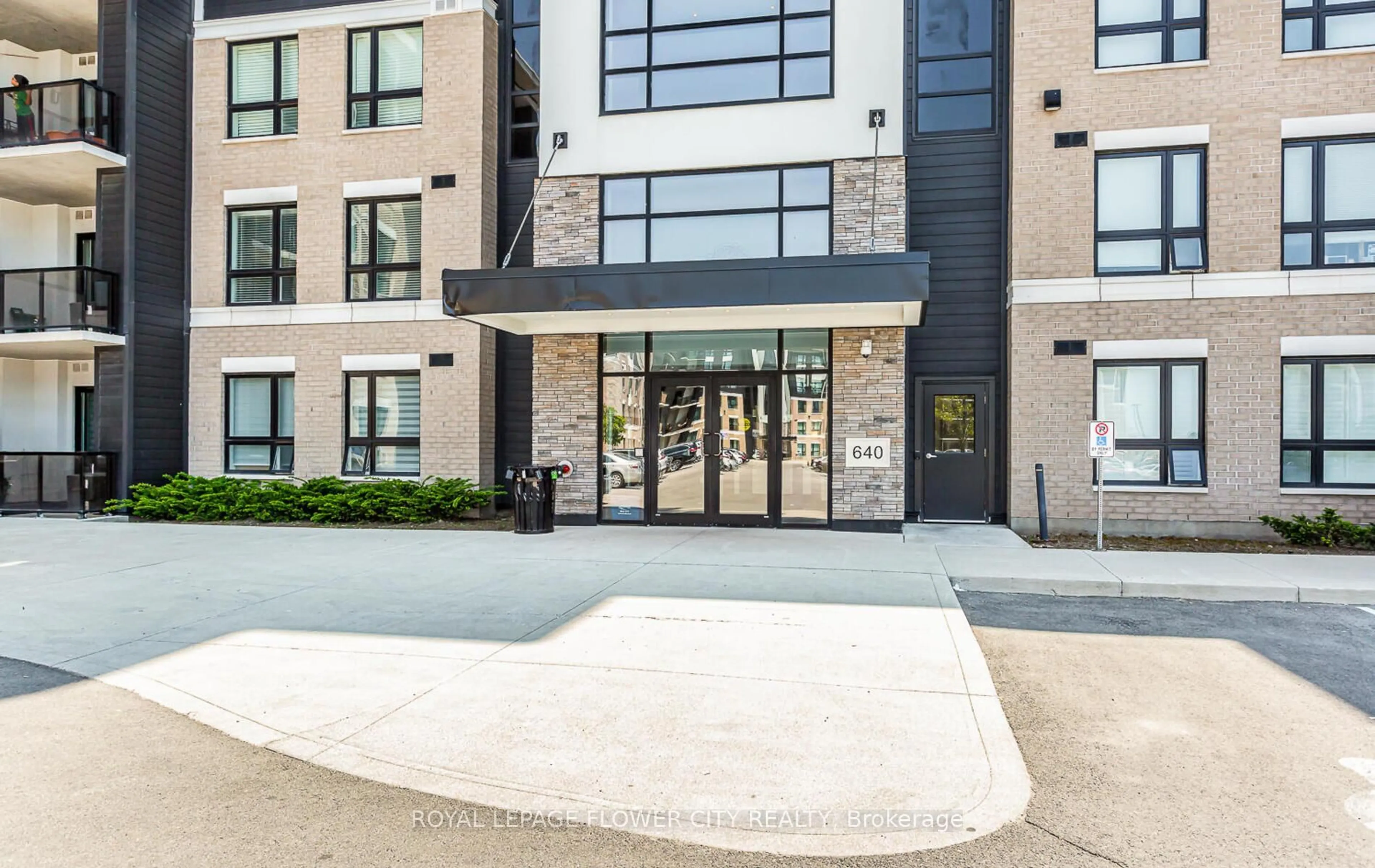 Unknown for 640 Sauve St #313, Milton Ontario L9T 8M4