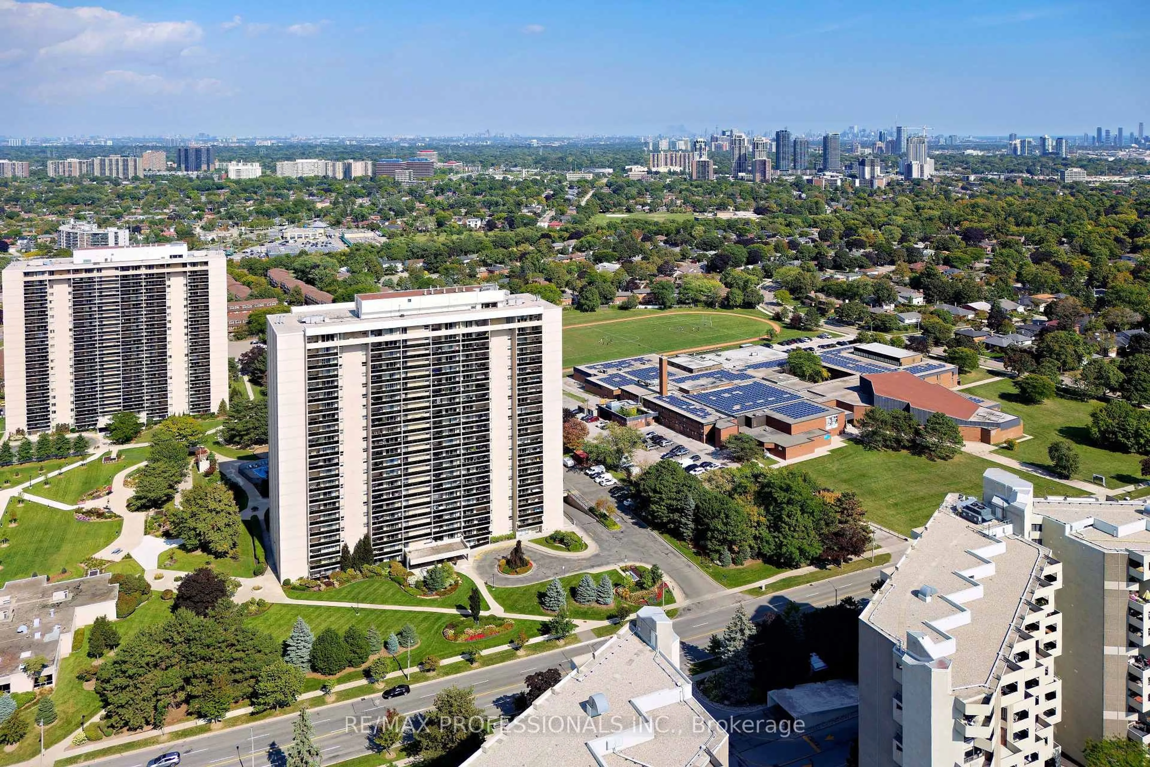 A pic from outside/outdoor area/front of a property/back of a property/a pic from drone, city buildings view from balcony for 299 Mill Rd #1207, Toronto Ontario M9C 4V9