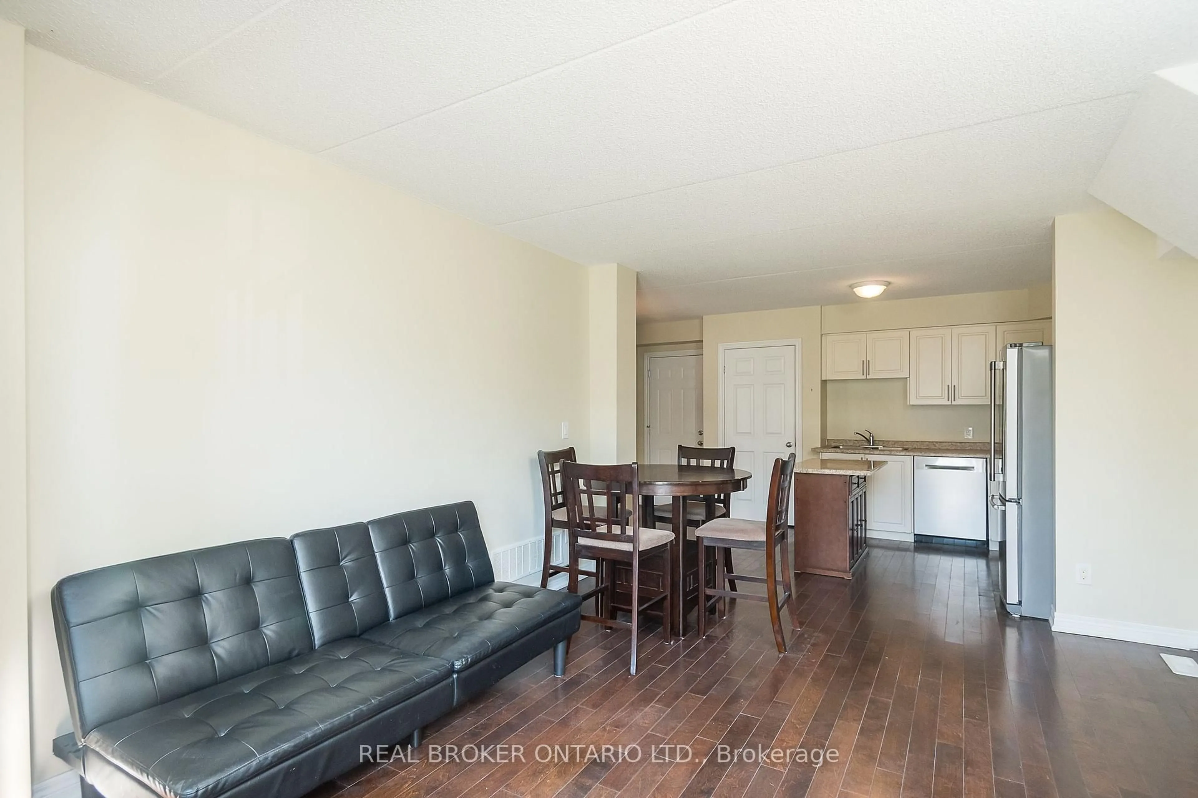 Unknown for 1380 Costigan Rd #56, Milton Ontario L9T 8L2