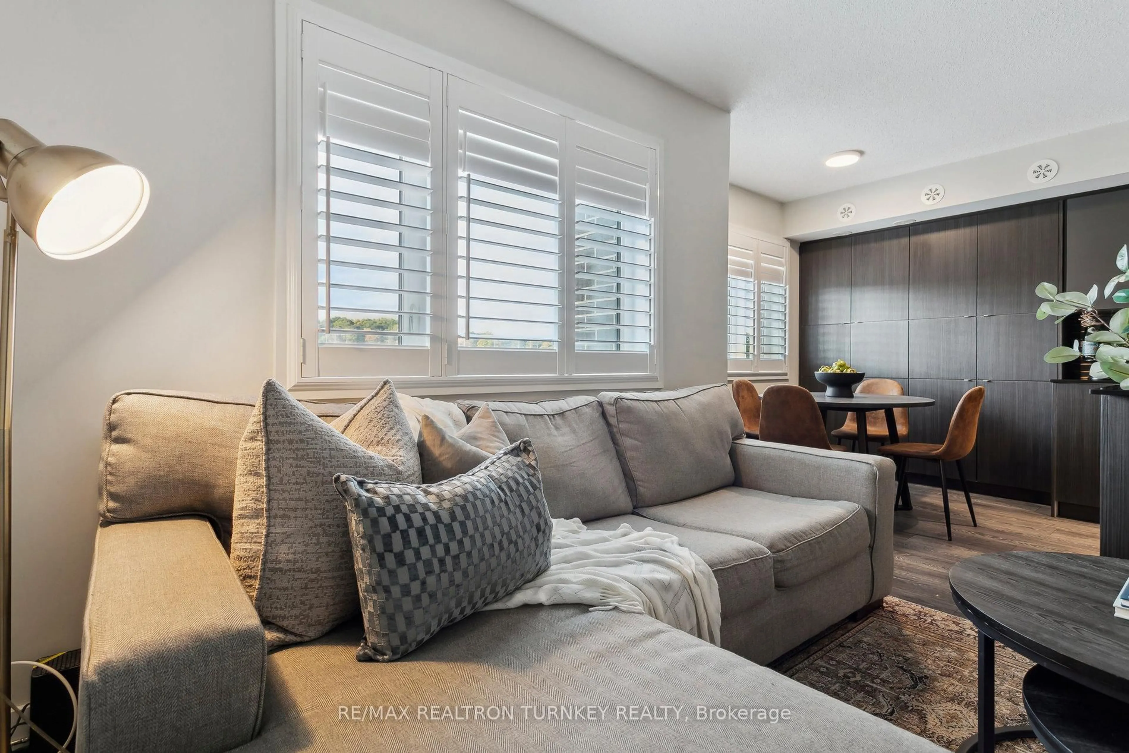 Living room with furniture, unknown for 1135 Cooke Blvd #116, Burlington Ontario L7T 0C3