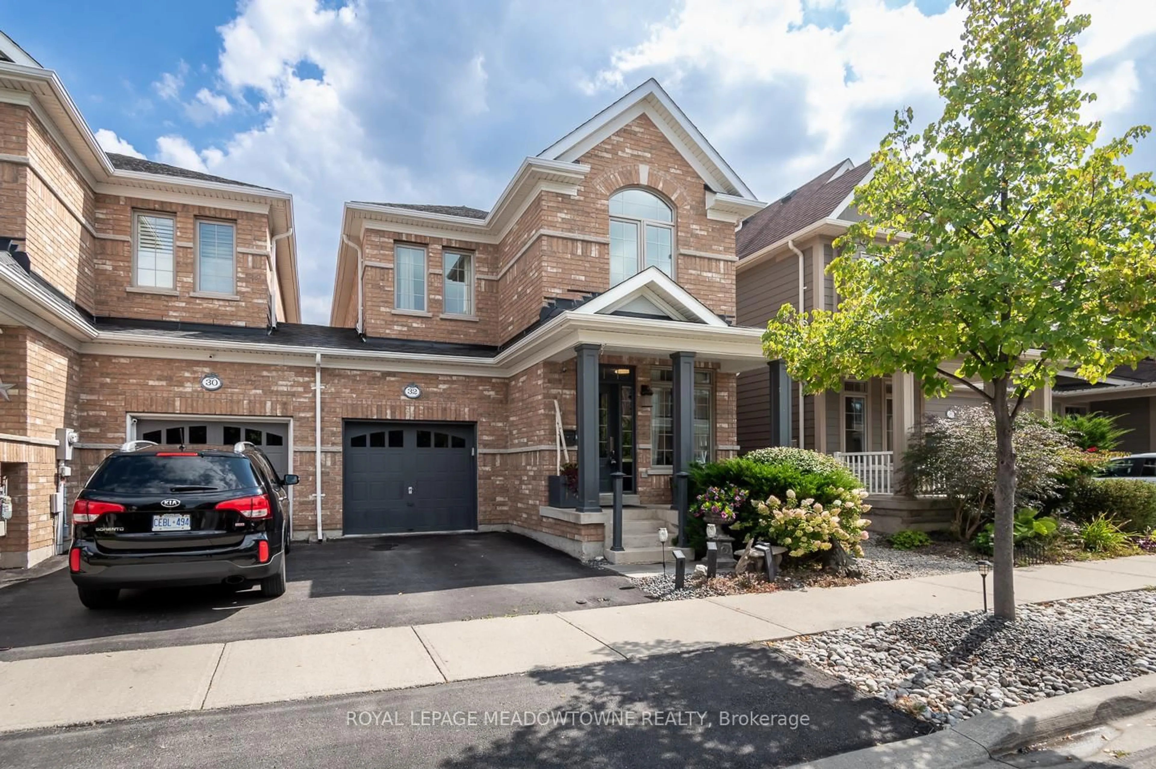 Home with brick exterior material, street for 32 Forbes Terr, Milton Ontario L9T 3X3