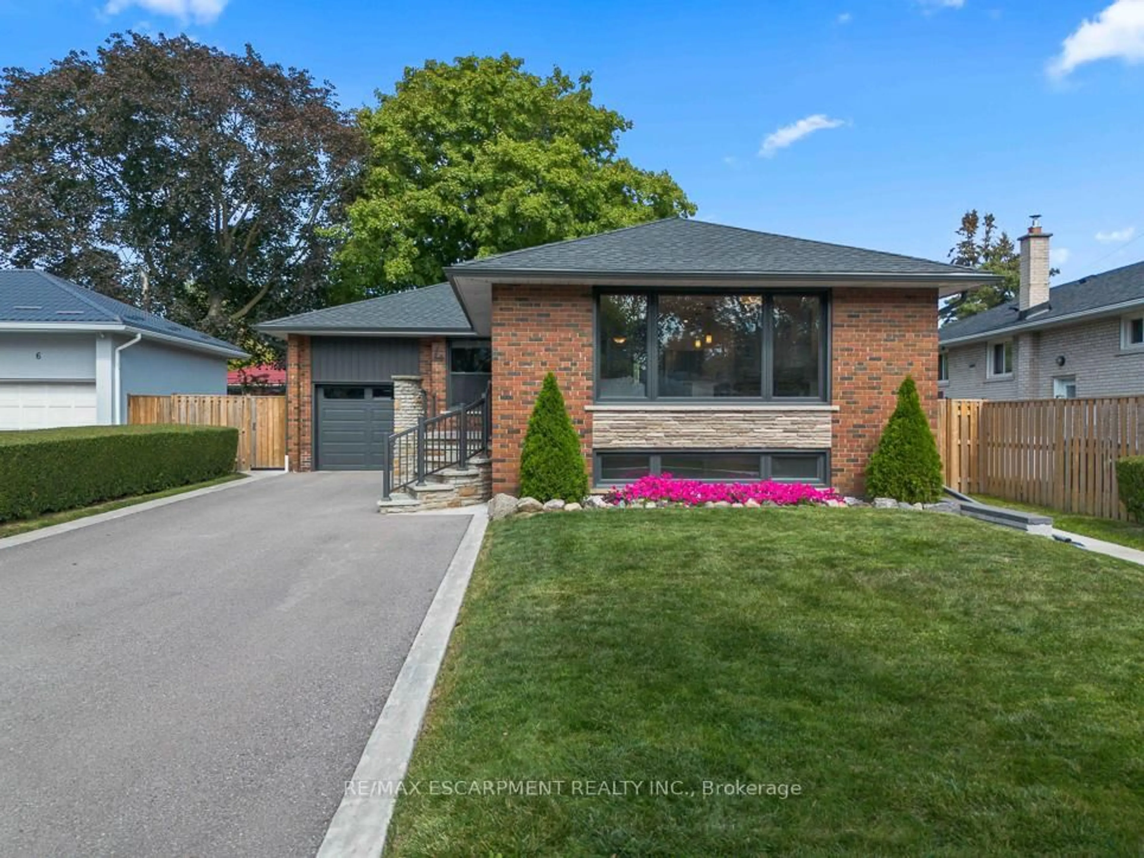 Home with brick exterior material, street for 4 Thorpe Rd, Toronto Ontario M9R 2C2