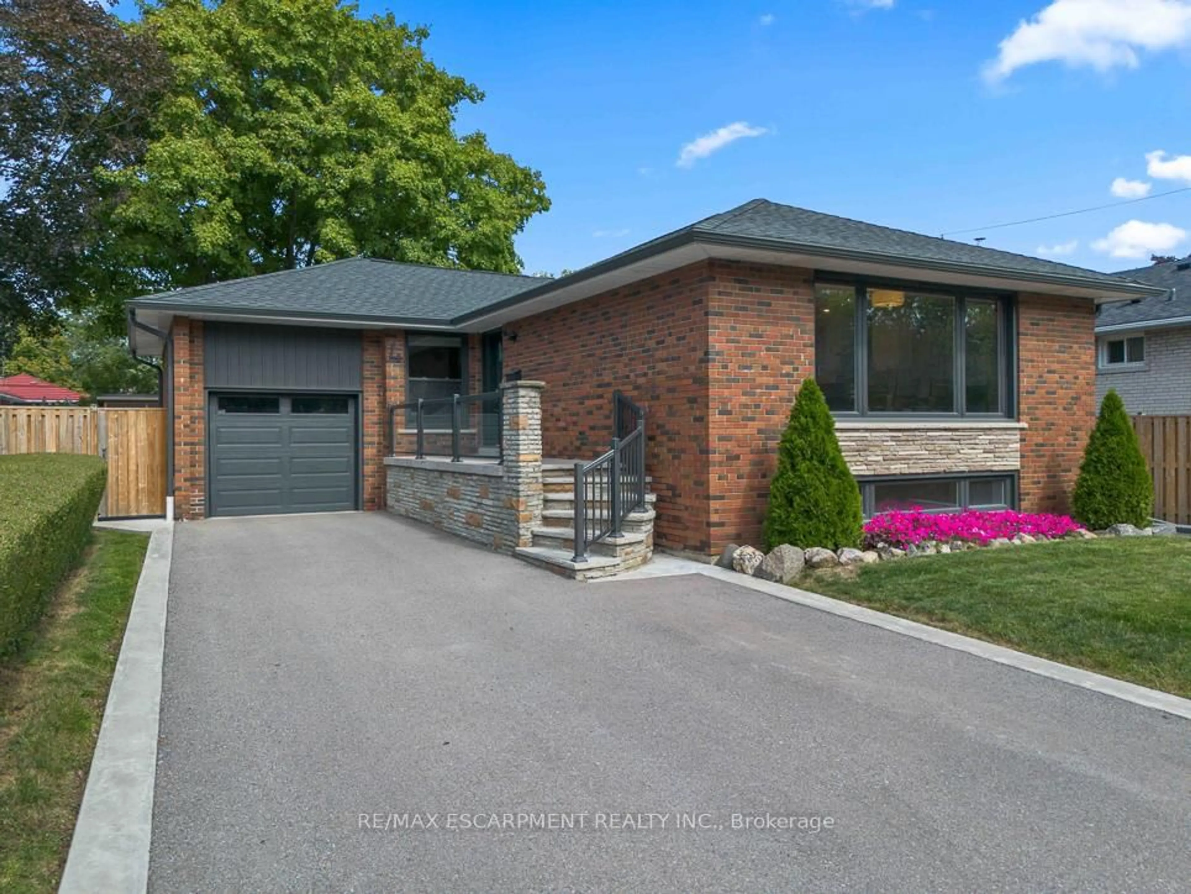 Home with brick exterior material, street for 4 Thorpe Rd, Toronto Ontario M9R 2C2