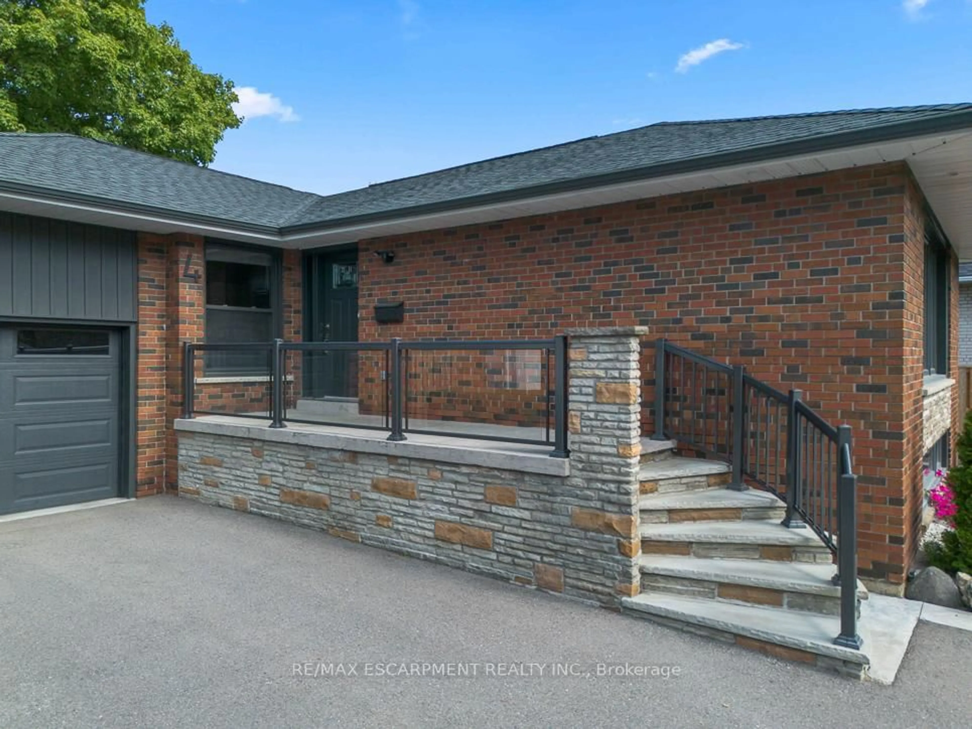 Home with brick exterior material, street for 4 Thorpe Rd, Toronto Ontario M9R 2C2