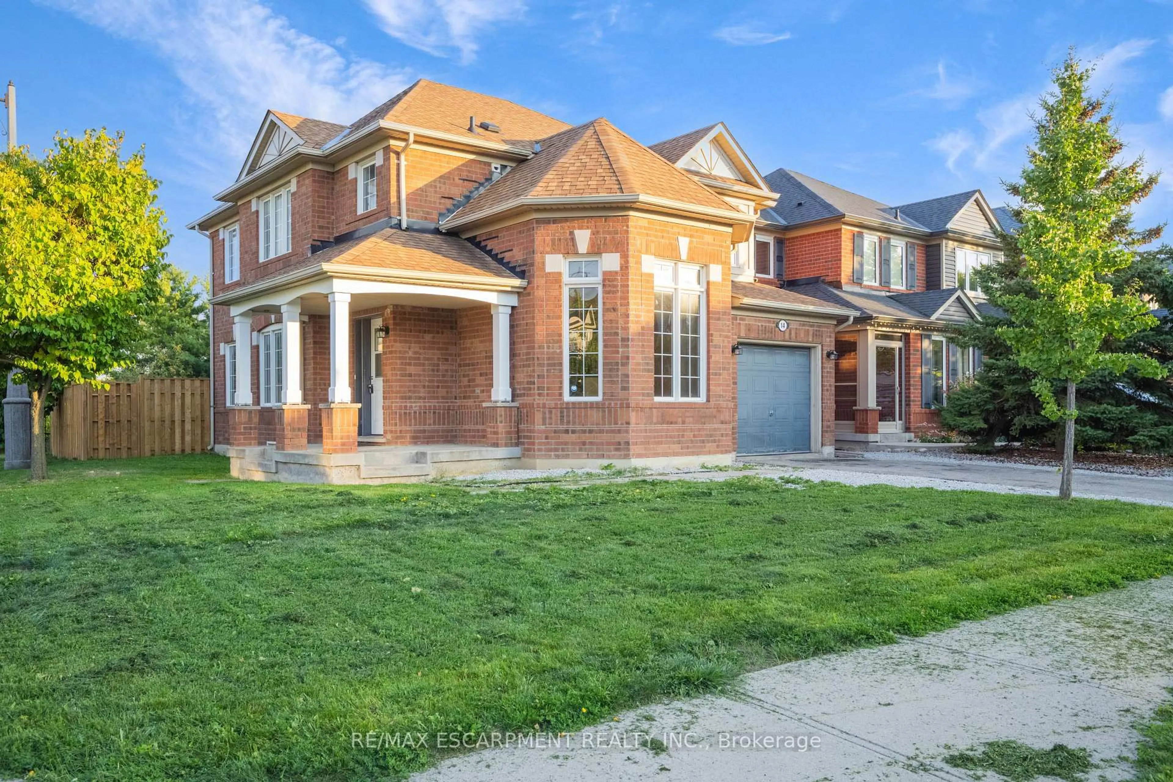 Home with brick exterior material, street for 14 Yvonne Dr, Brampton Ontario L7A 3N5