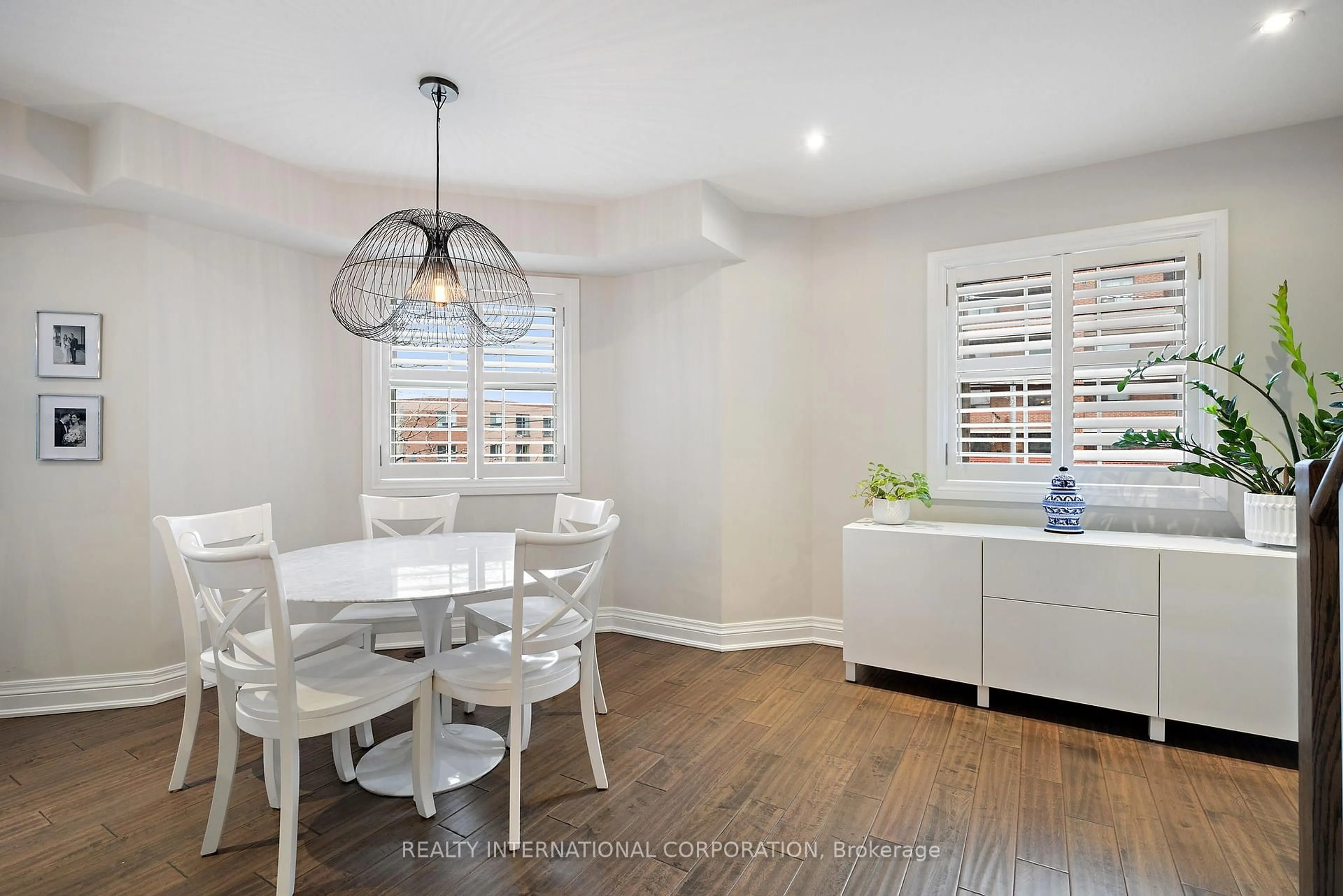 Dining room, unknown for 3076 Lakeshore Blvd #9, Toronto Ontario M8V 4E3