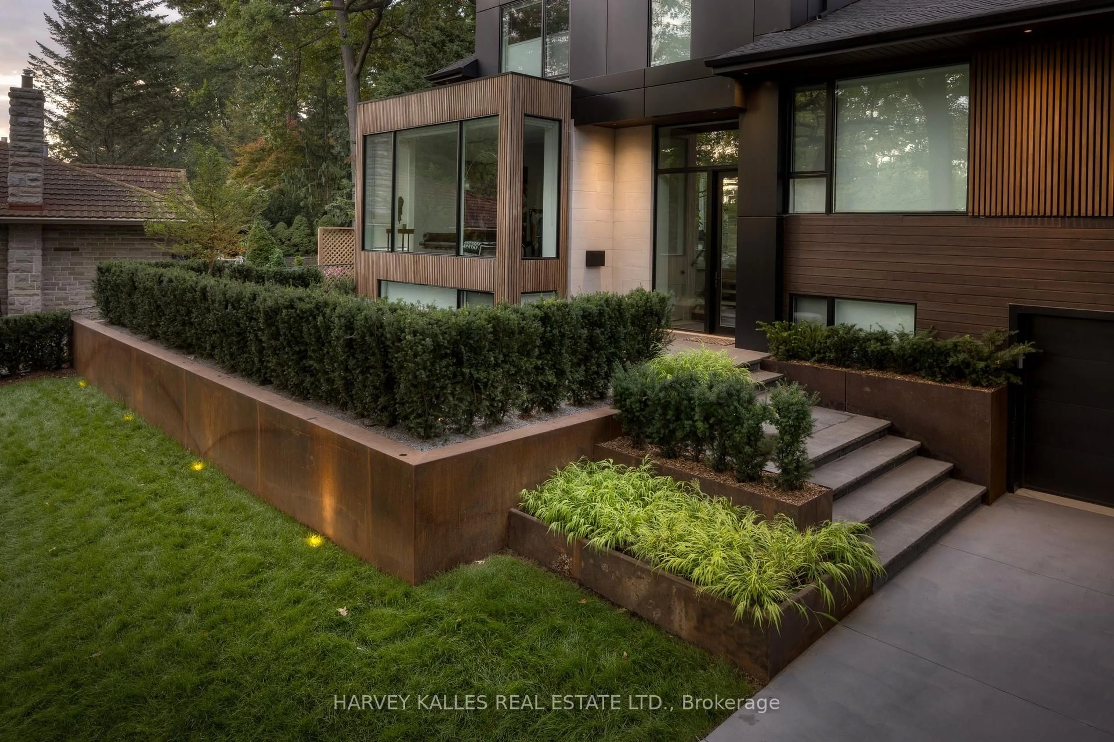 Home with brick exterior material, street for 30 Edenbrook Hill, Toronto Ontario M9A 3Z6