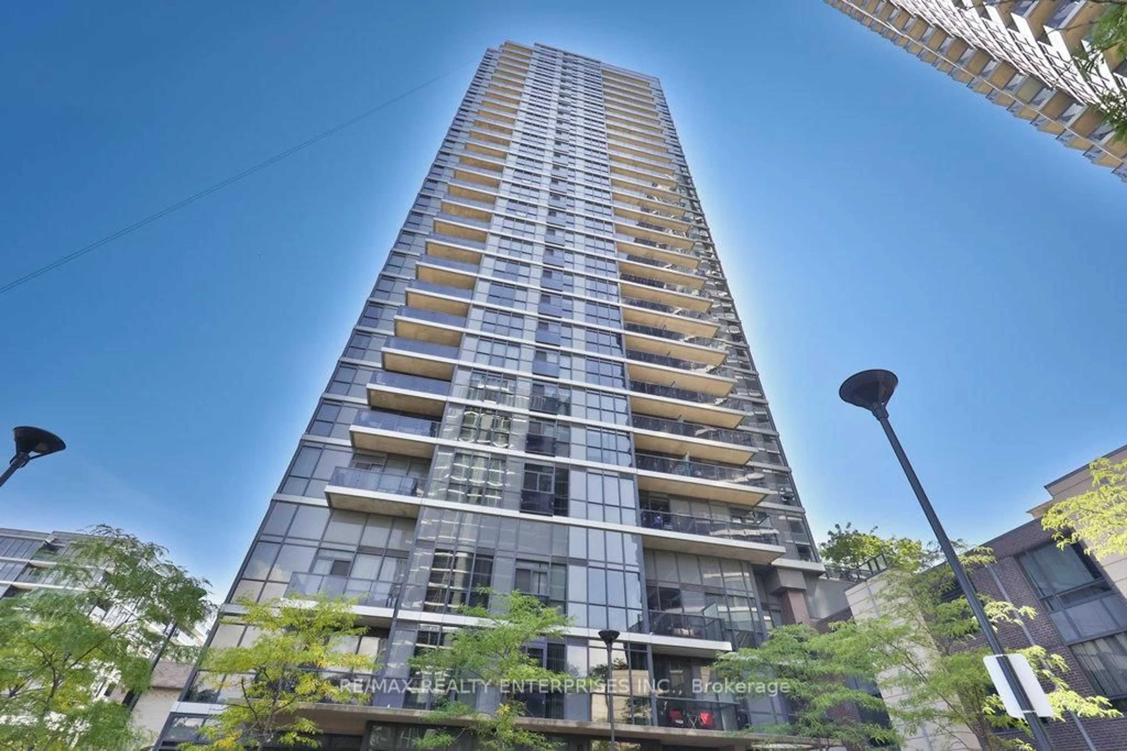 Unknown for 9 Valhalla Inn Rd #306, Toronto Ontario M9B 1S9