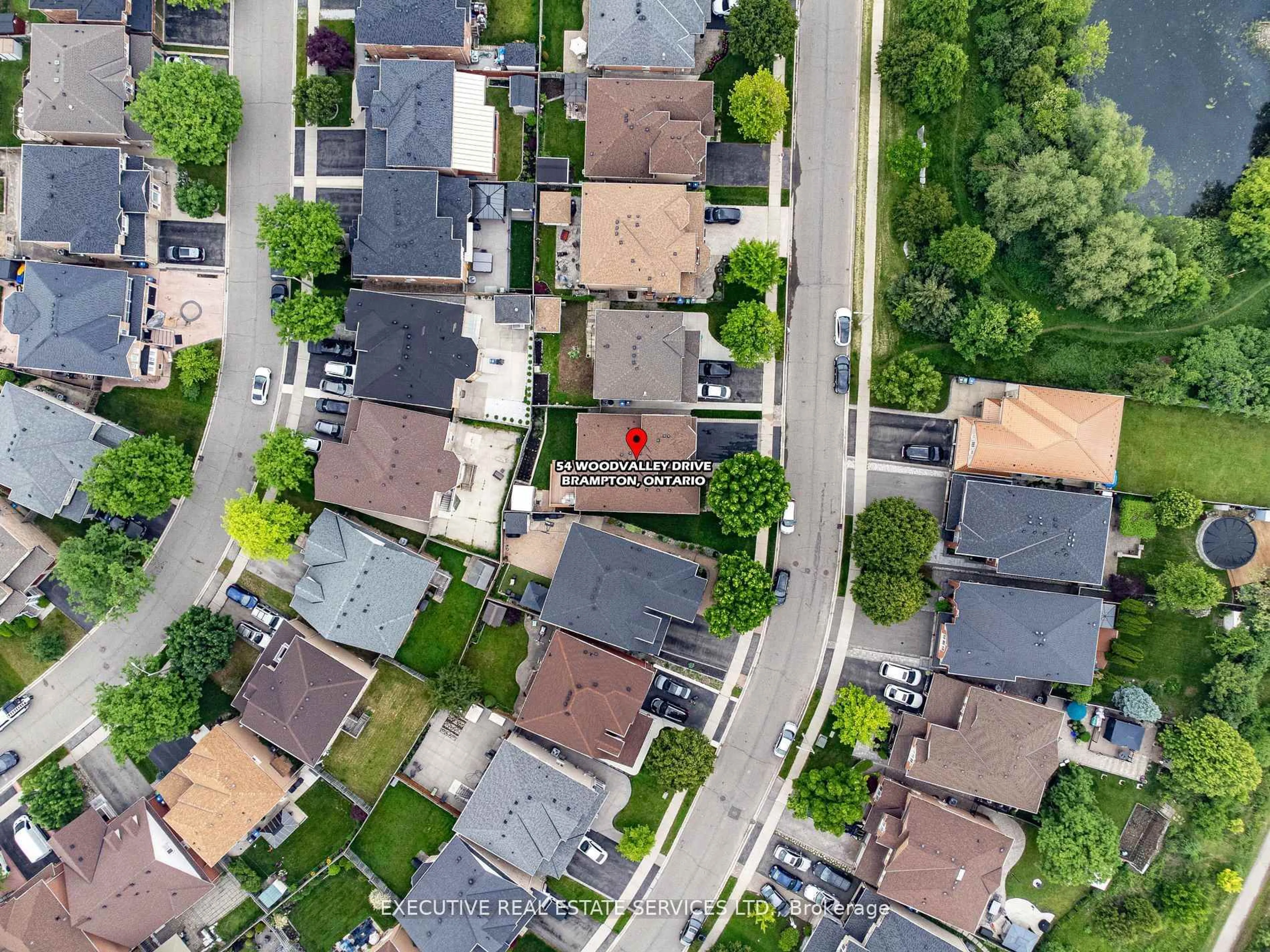 A pic from outside/outdoor area/front of a property/back of a property/a pic from drone, street for 54 Woodvalley Dr, Brampton Ontario L7A 1Z3