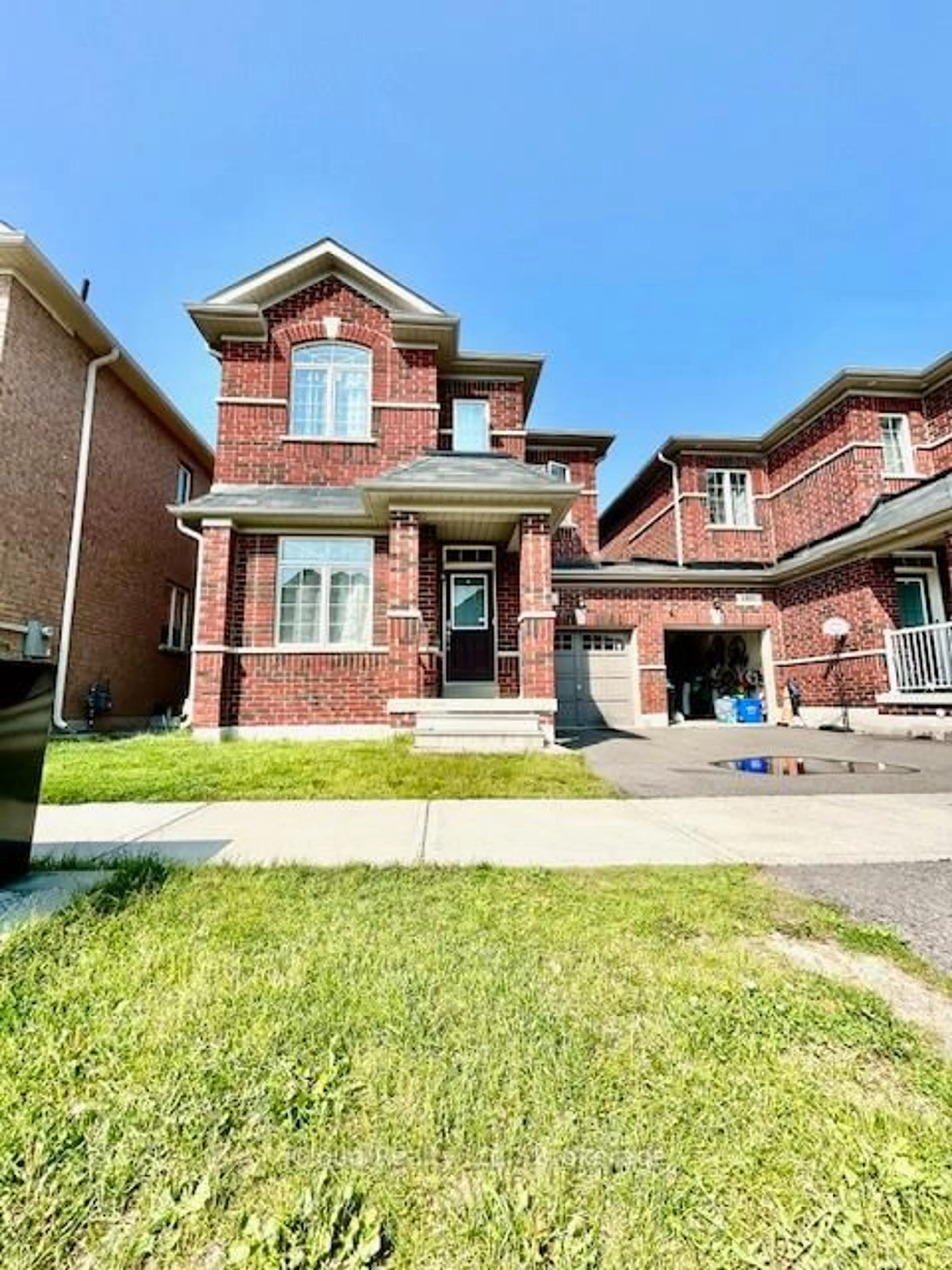 Home with brick exterior material, street for 1449 Chretien St, Milton Ontario L9T 7K6