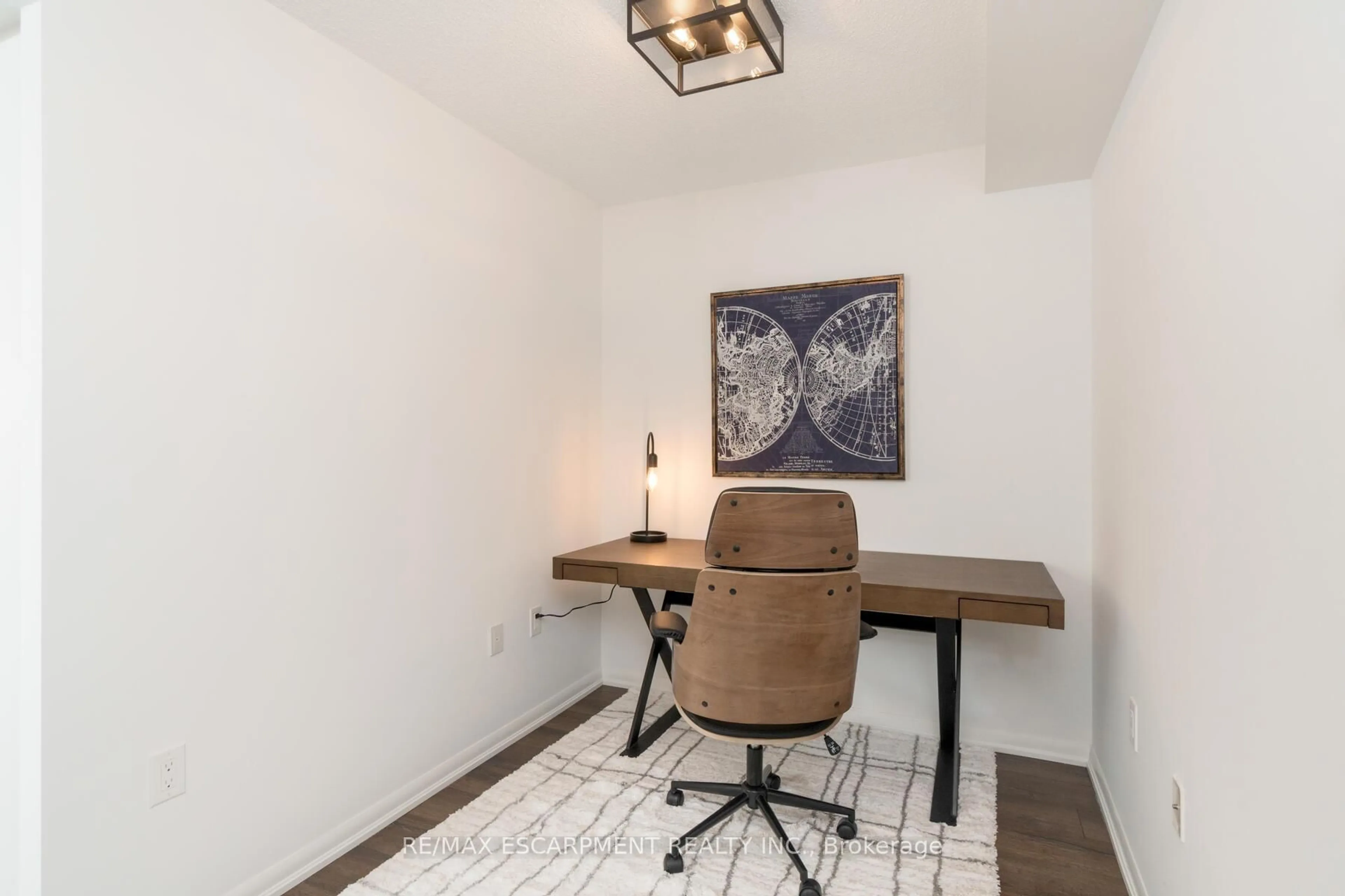 A pic of a room for 830 Lawrence Ave #441, Toronto Ontario M6A 1C3