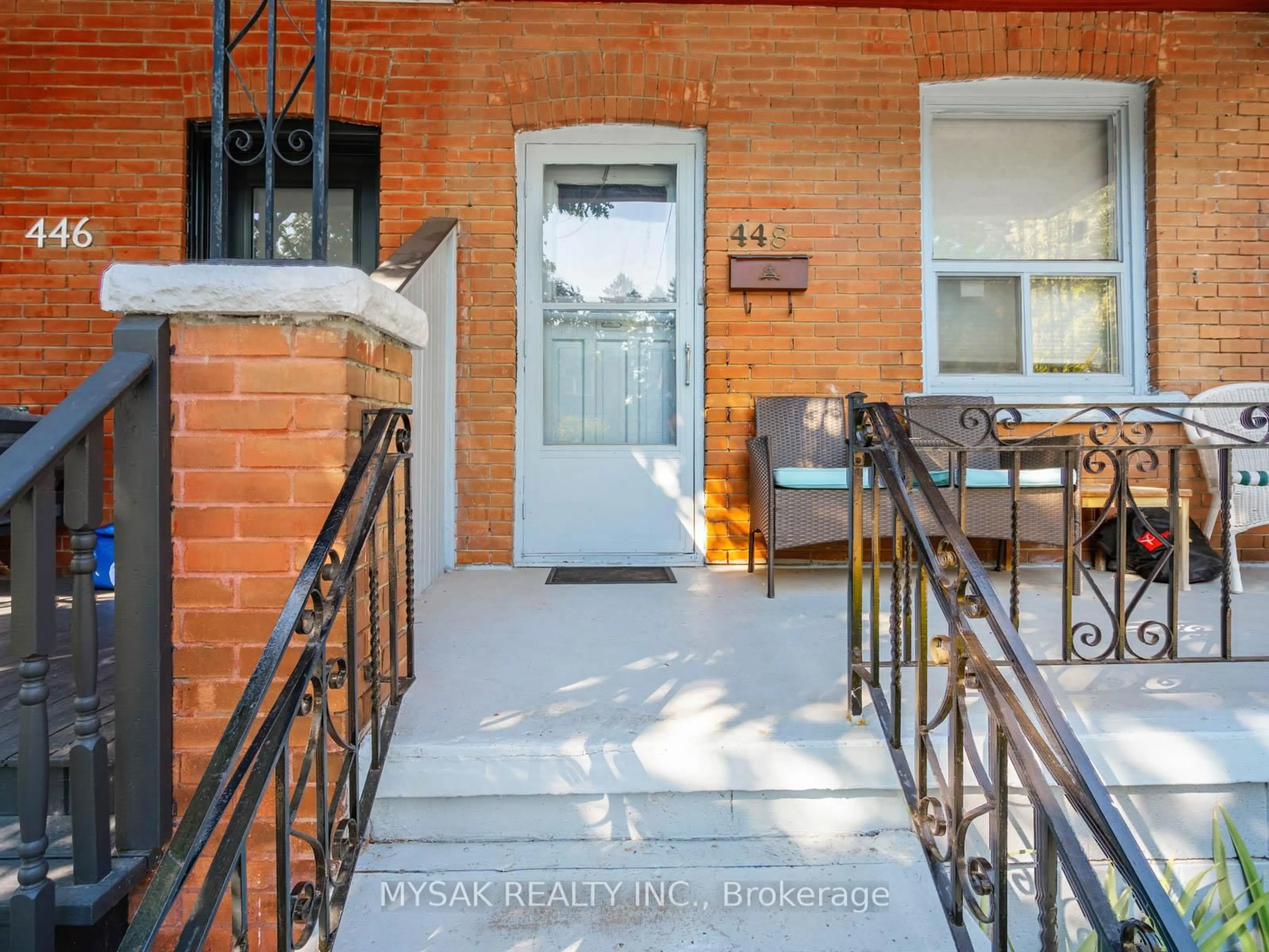 Unknown for 448 Willard Ave, Toronto Ontario M6S 3R6