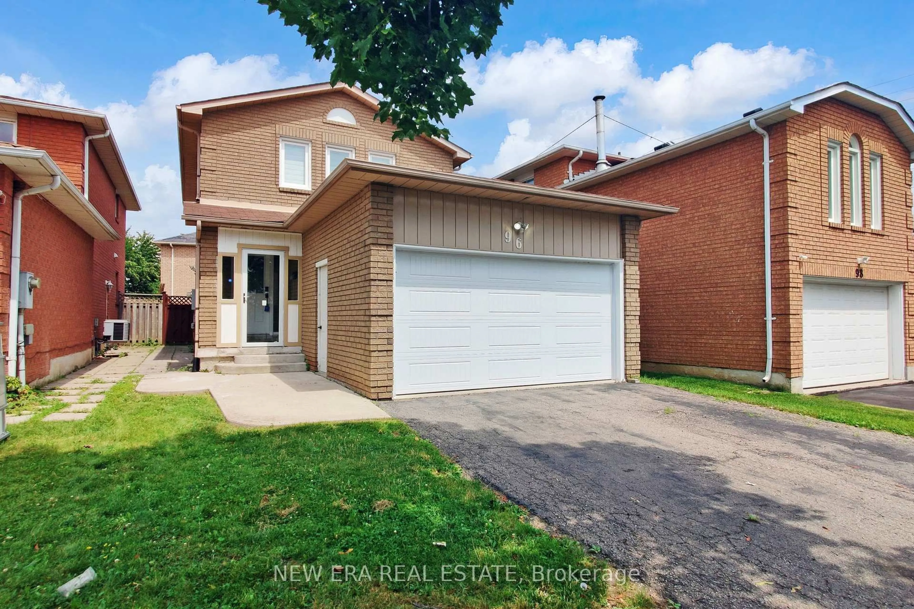 Home with brick exterior material, street for 96 Toba Cres, Brampton Ontario L6Z 4R8