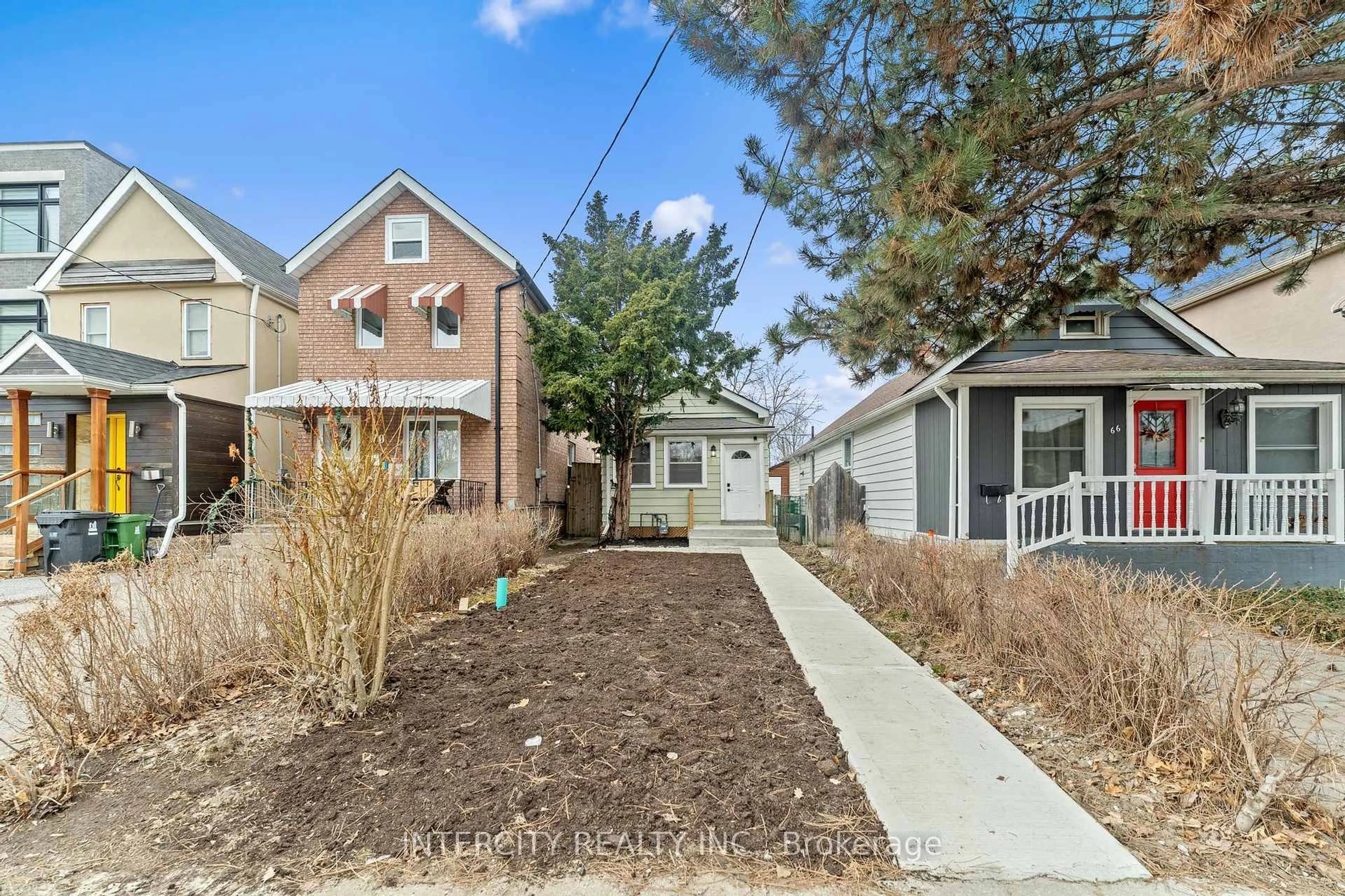 Unknown for 68 Greendale Ave, Toronto Ontario M6N 4P6