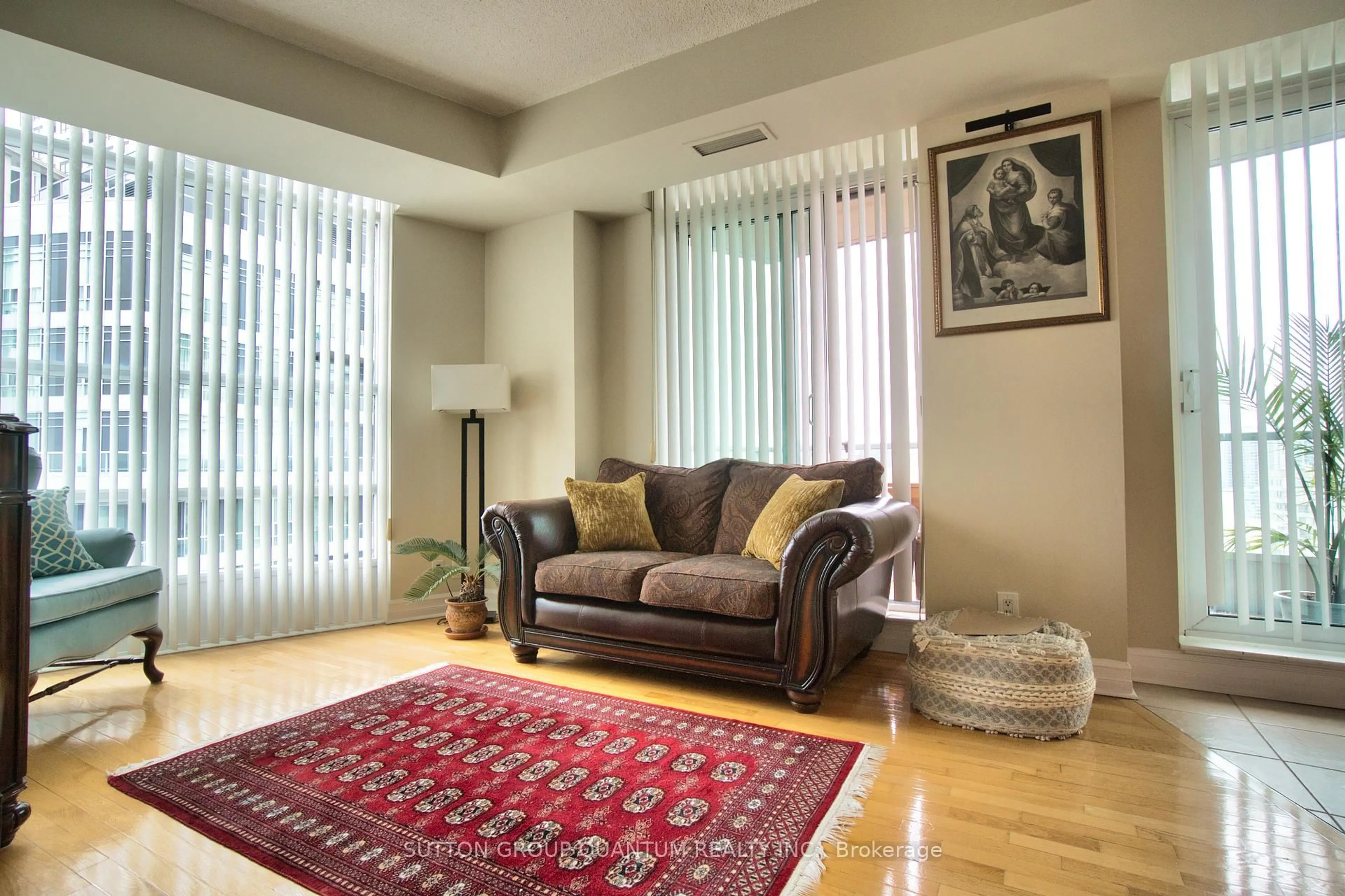 Living room with furniture, unknown for 1 Elm Dr #2705, Mississauga Ontario L5B 4M1