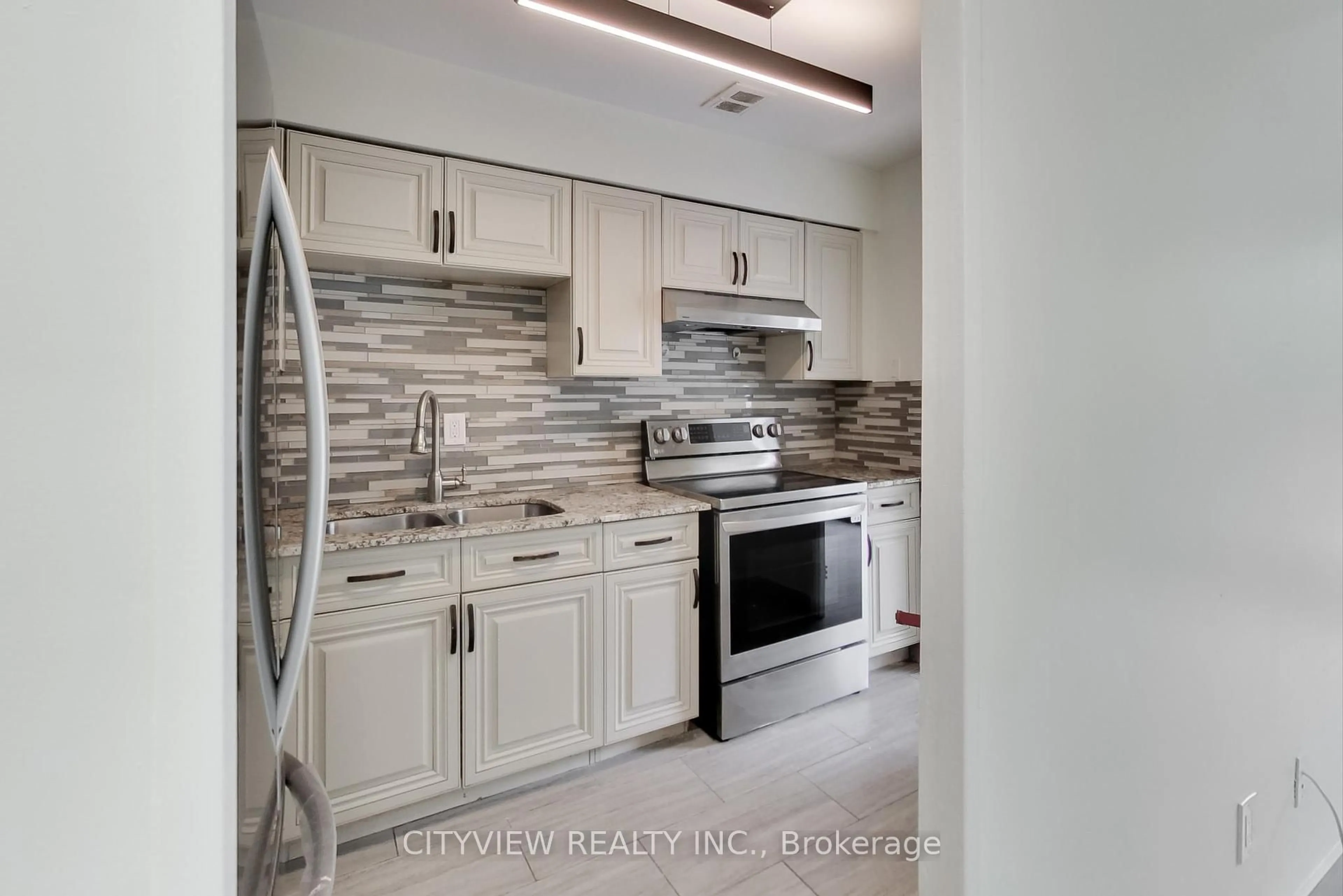 Unknown for 10 Eddystone Ave #276, Toronto Ontario M3N 2T2
