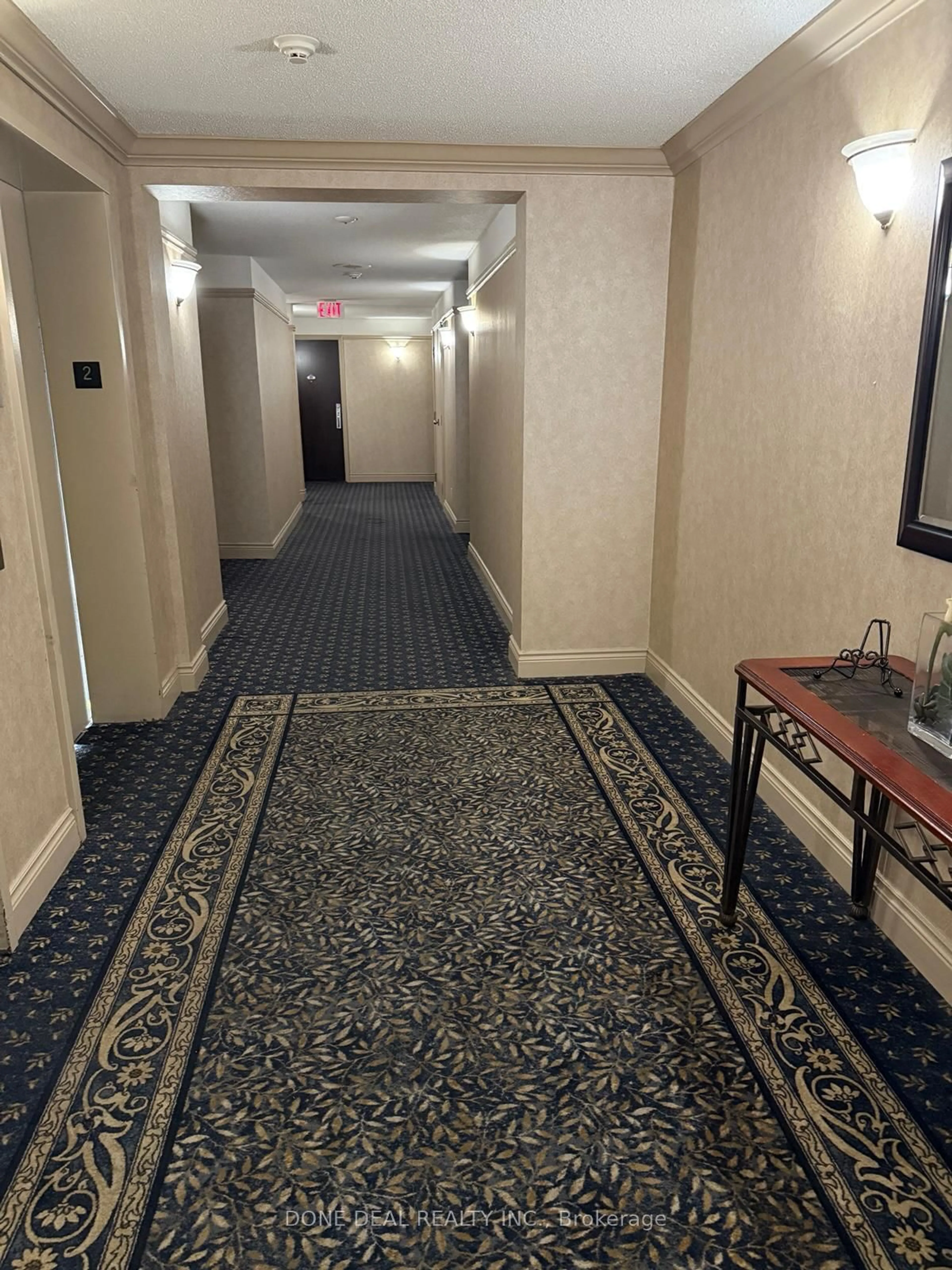 Unknown for 50 Eglinton Ave #207, Mississauga Ontario L5R 3P5