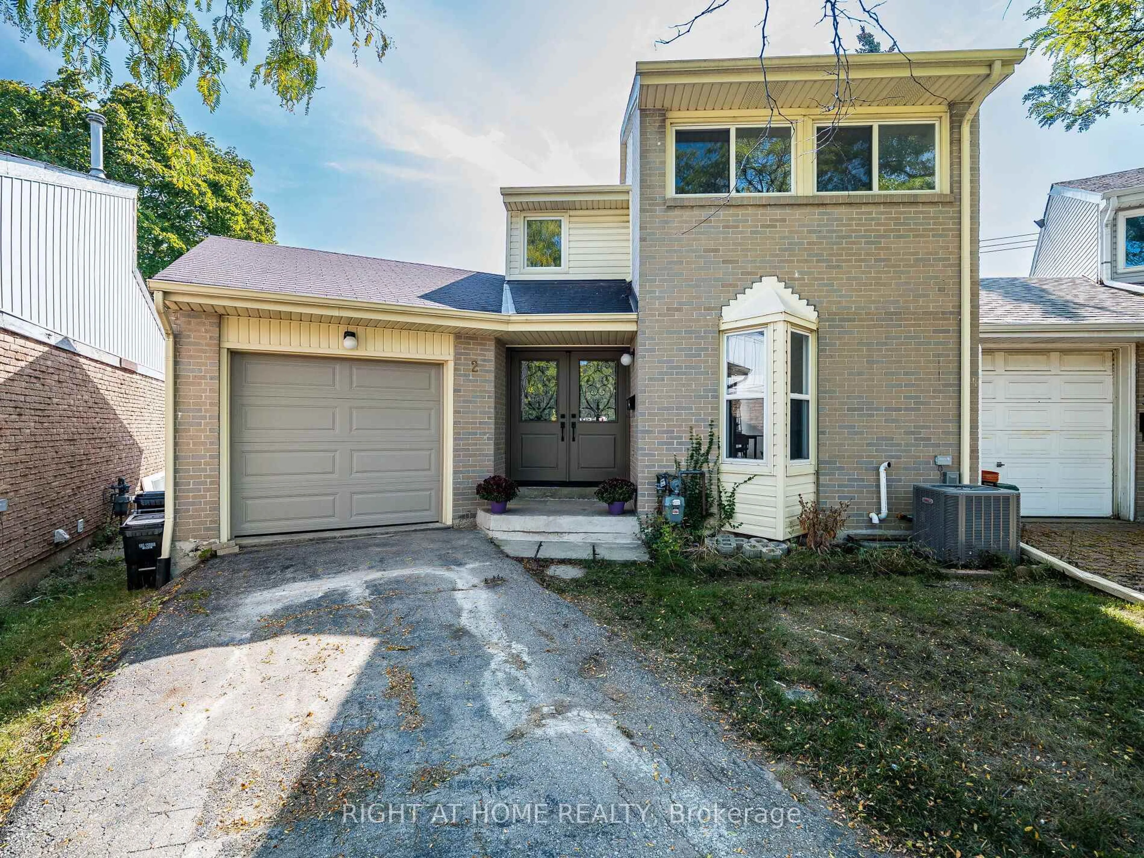 Home with brick exterior material, street for 2 Giles Crt, Toronto Ontario M9V 4C5