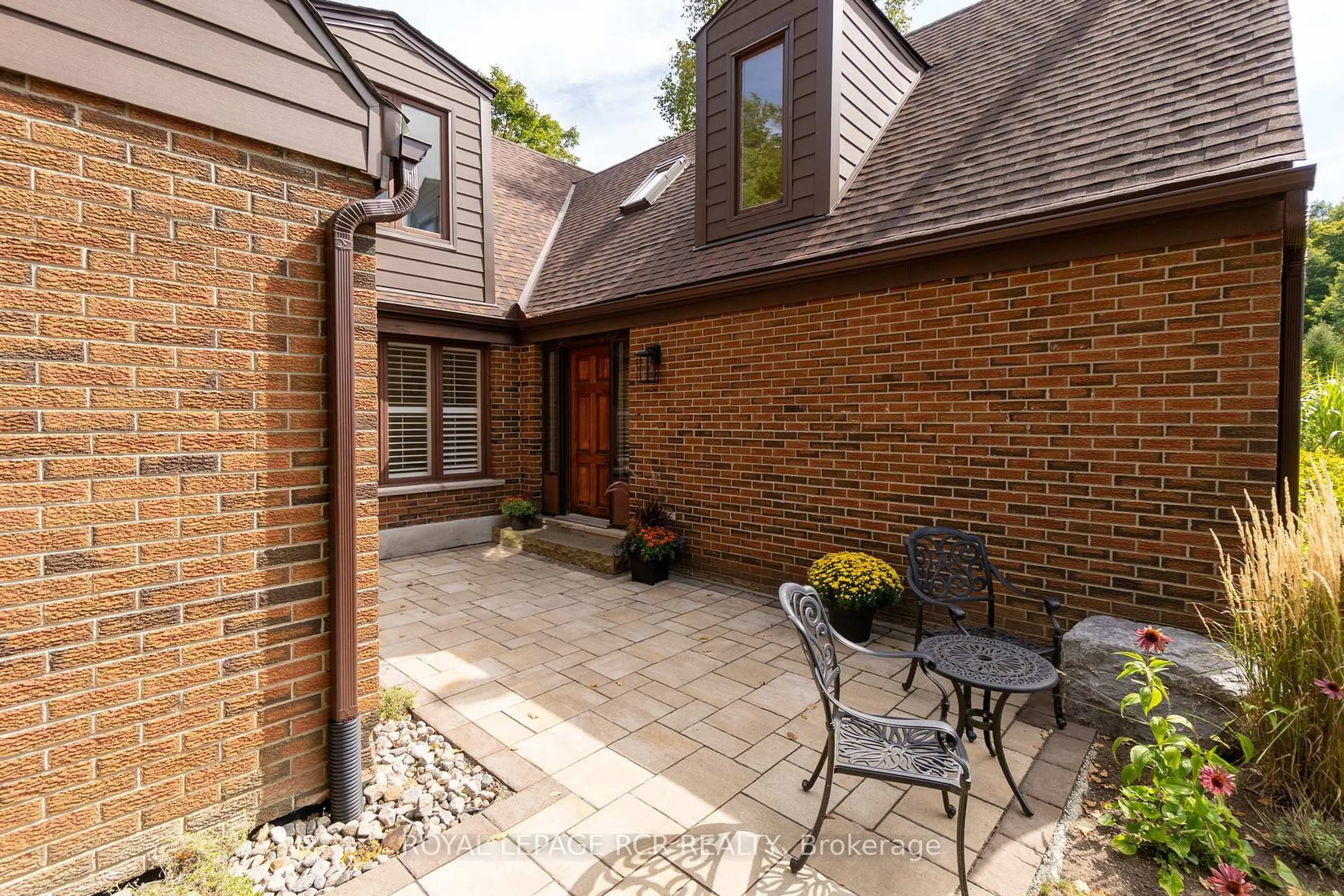 Home with brick exterior material, street for 8225 Finnerty Sdrd, Caledon Ontario L7E 0H6