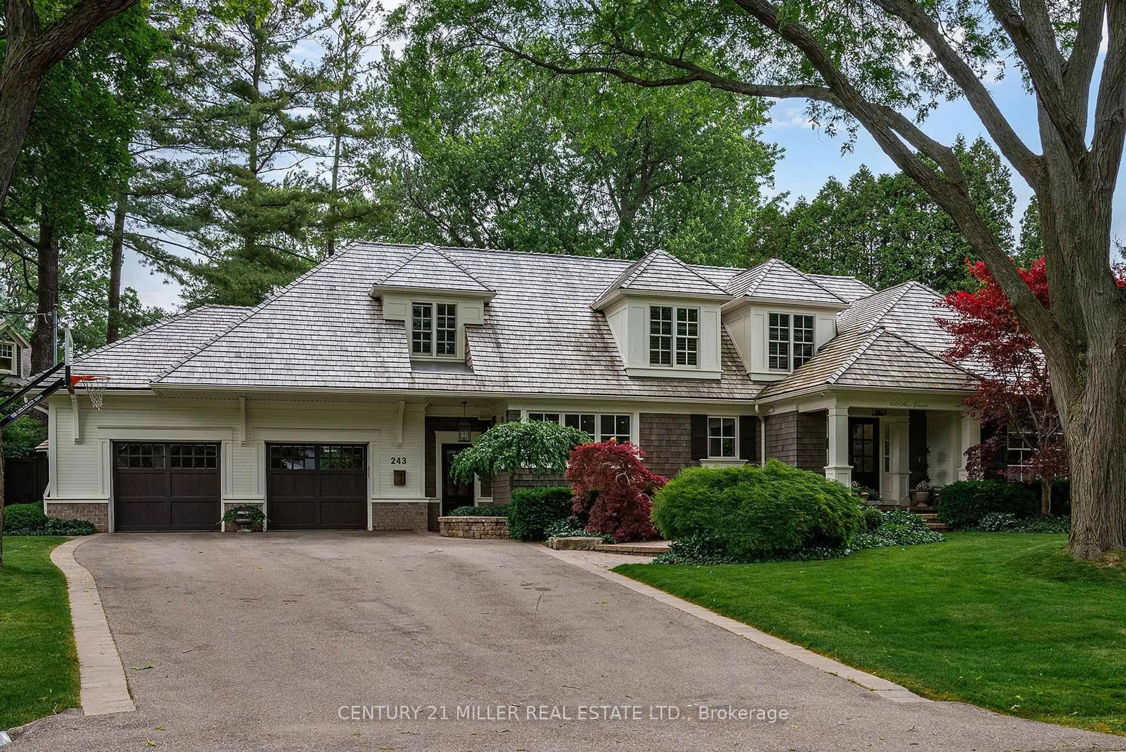 Home with brick exterior material, street for 243 Alscot Cres, Oakville Ontario L6J 4R5