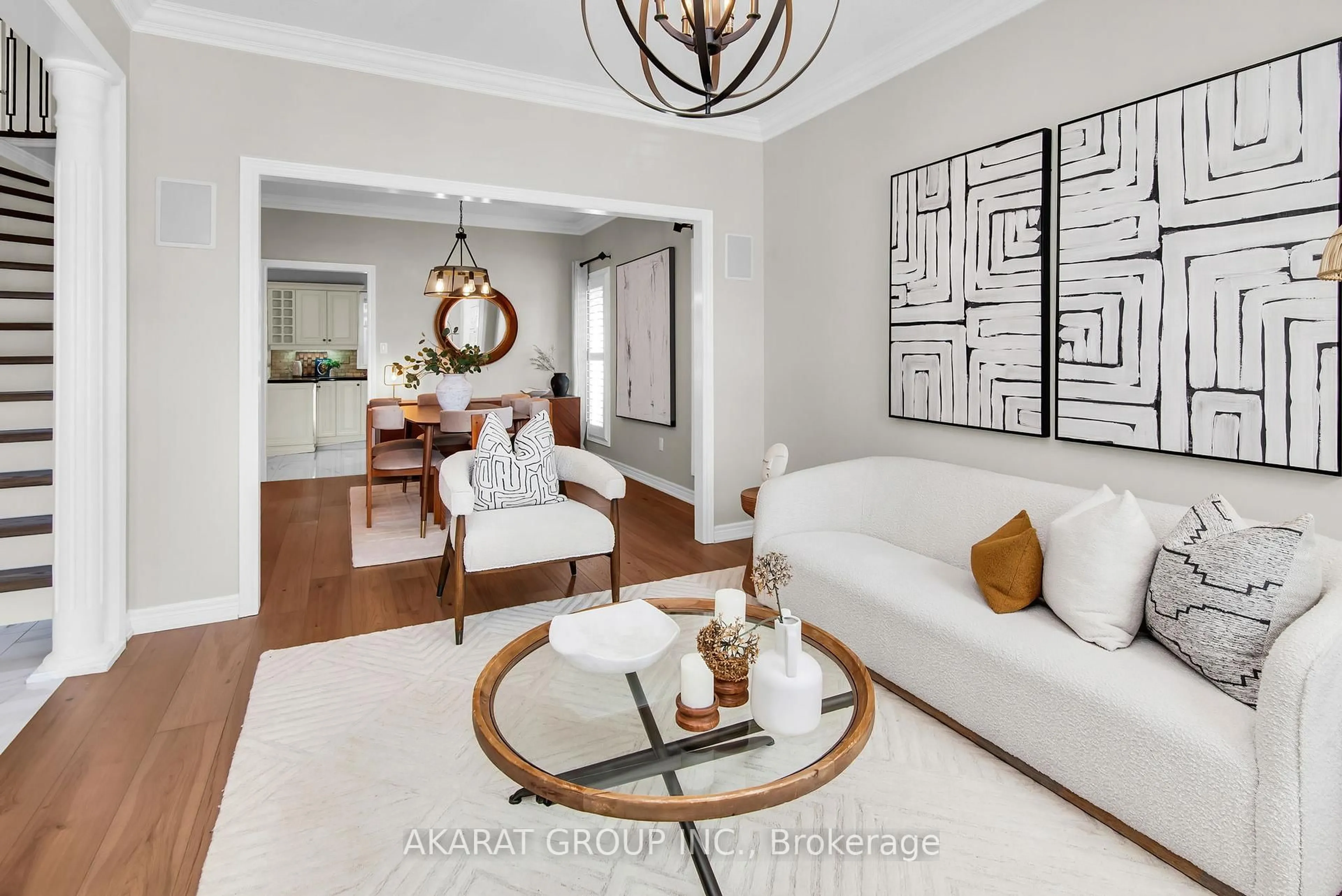 Living room with furniture, unknown for 2113 Dalecroft Cres, Burlington Ontario L7M 4B3