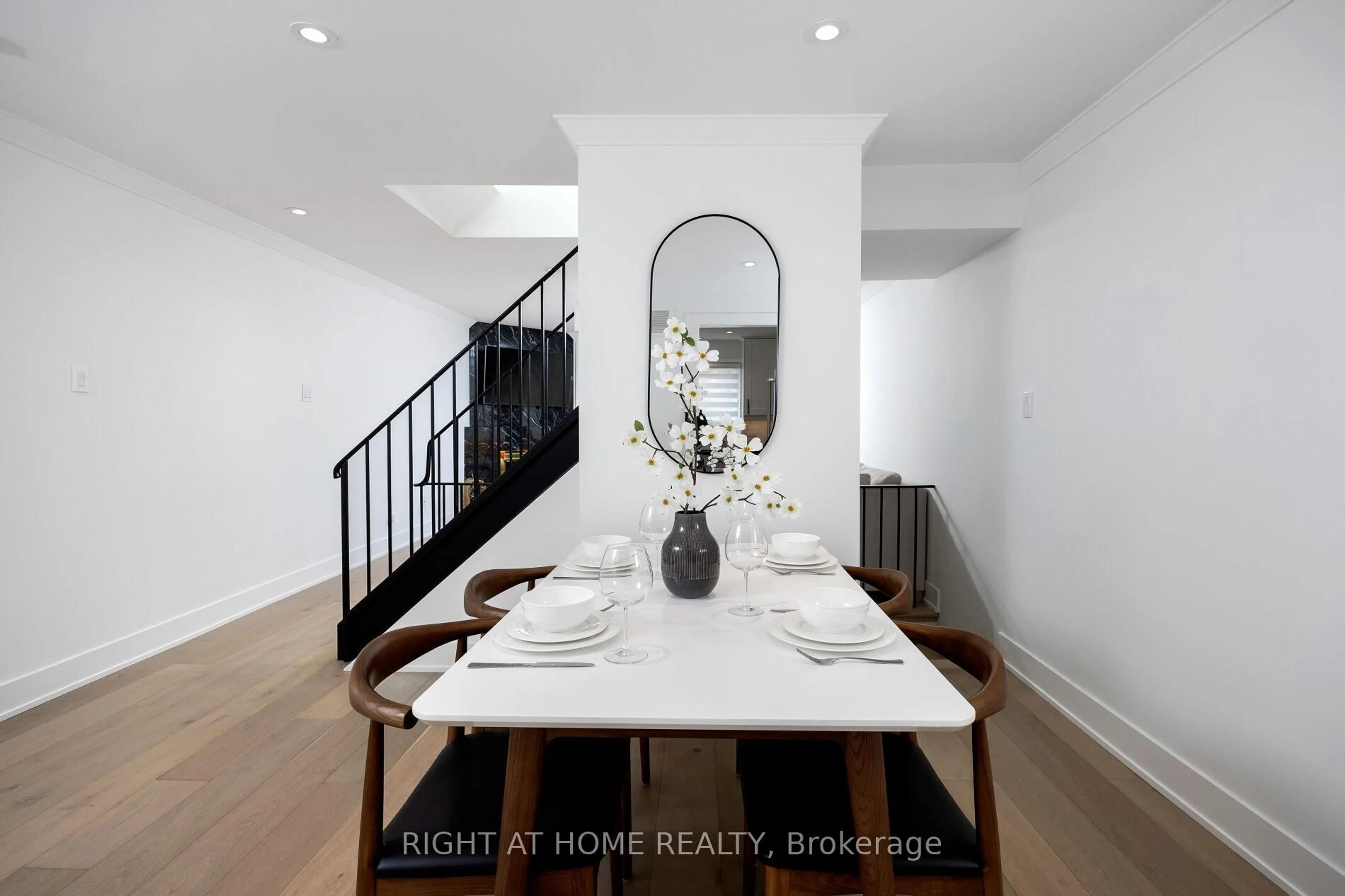 Dining room, unknown for 20 Budgell Terr #11, Toronto Ontario M6S 1B4