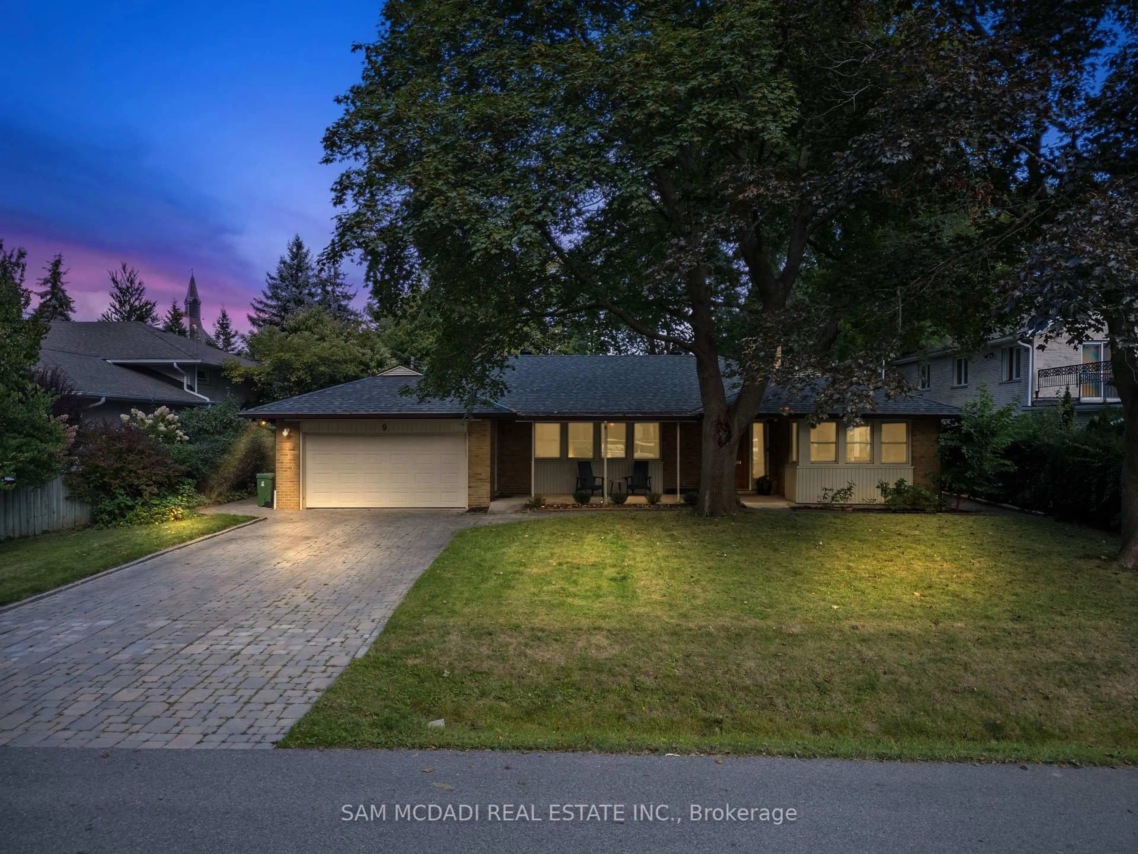 A pic from outside/outdoor area/front of a property/back of a property/a pic from drone, street for 9 Palace Arch Dr, Toronto Ontario M9A 2R9