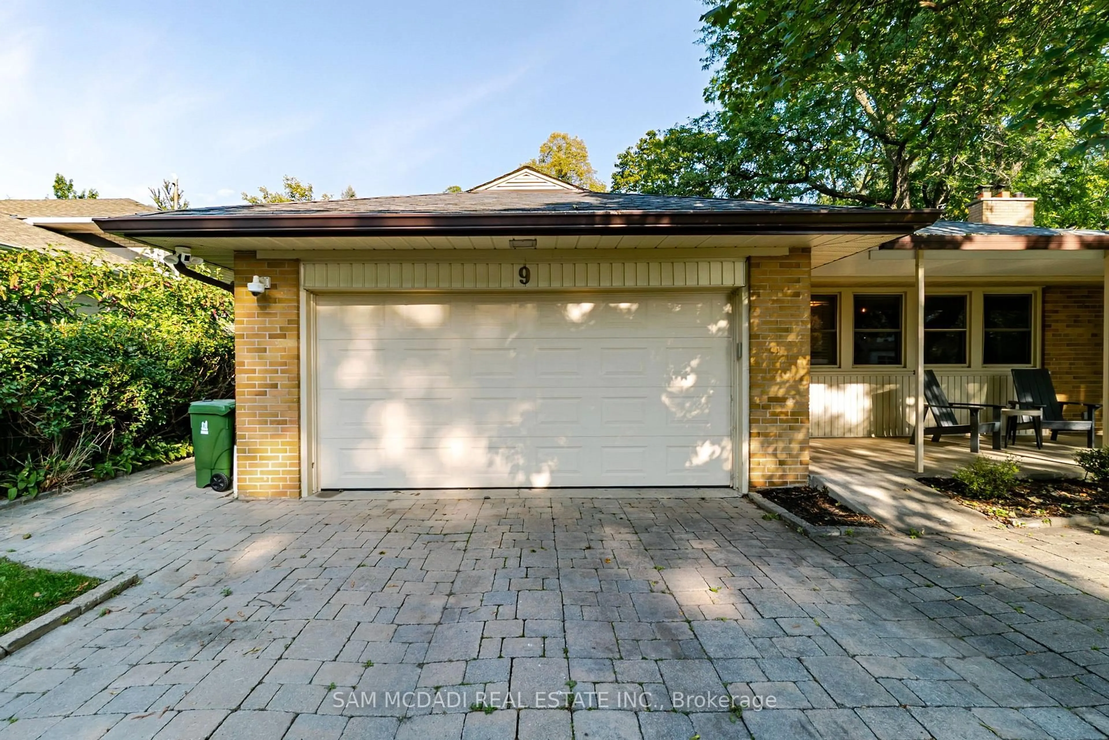 Unknown for 9 Palace Arch Dr, Toronto Ontario M9A 2R9