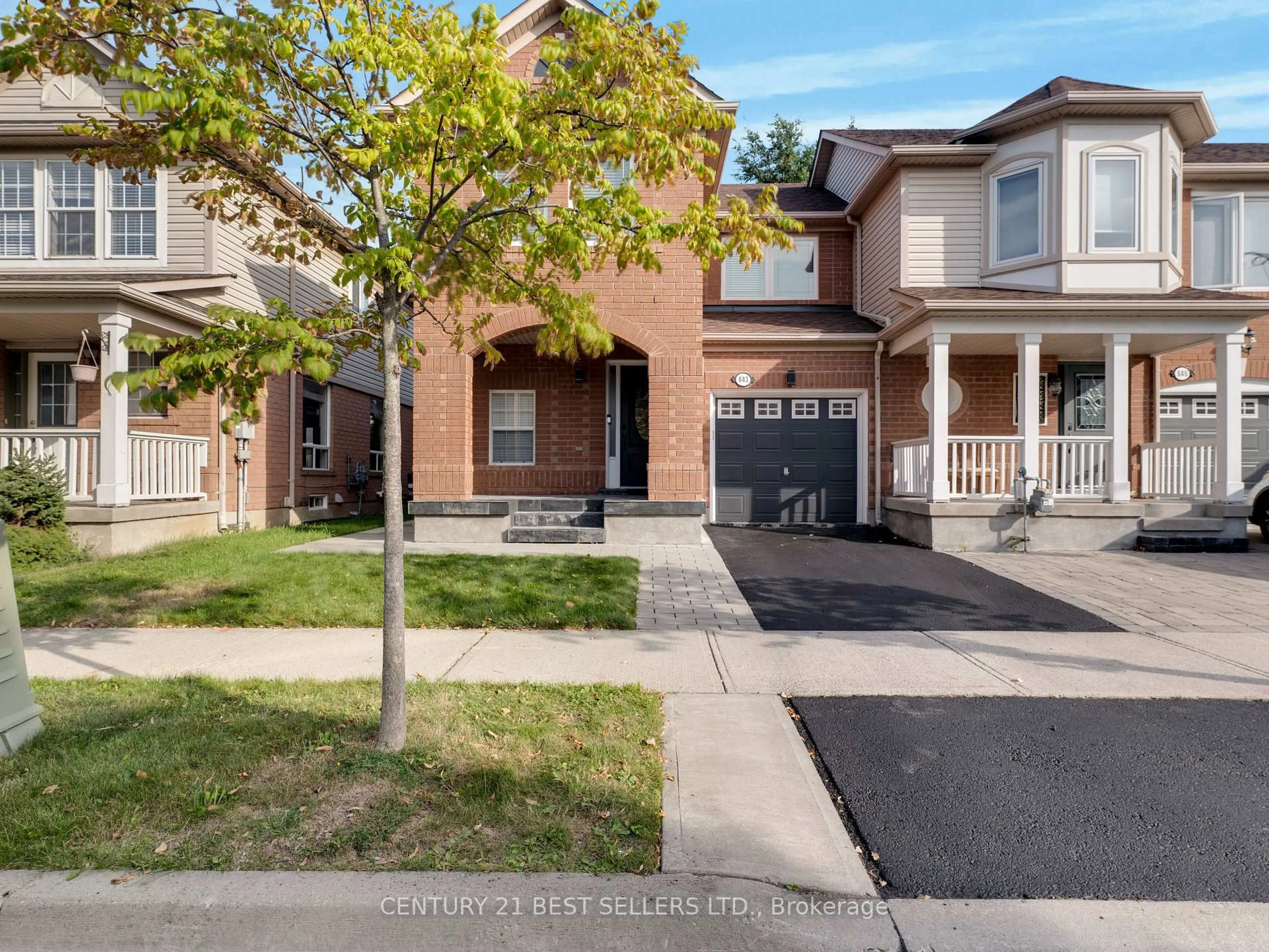 Home with brick exterior material, street for 643 Porter Way, Milton Ontario L9T 5W2