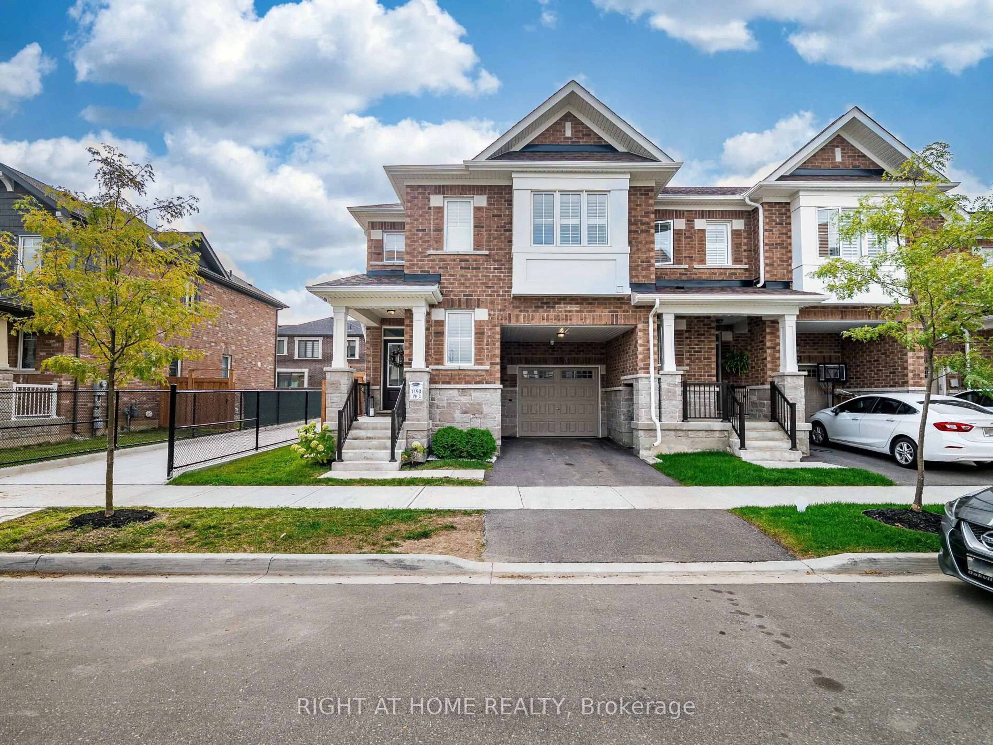 Home with brick exterior material, street for 531 Bellflower Crt, Milton Ontario L9E 1W5