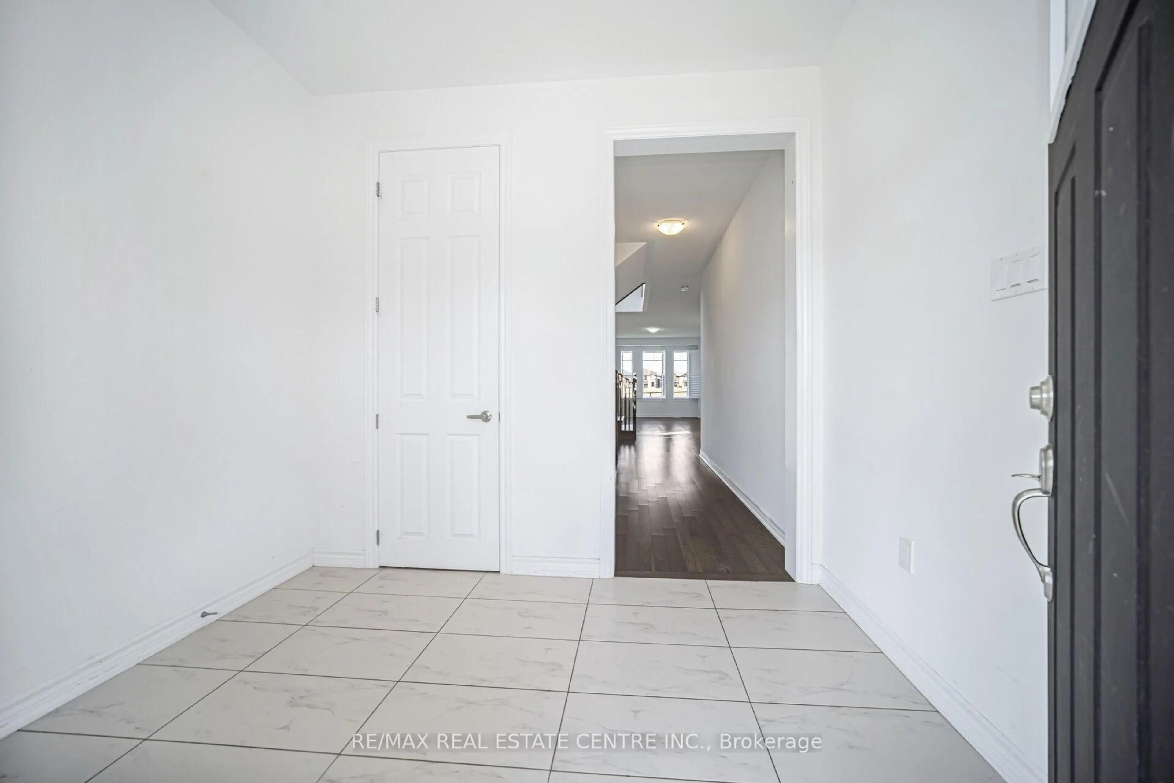 Unknown for 14 Moorhart Cres, Caledon Ontario L7C 4J5