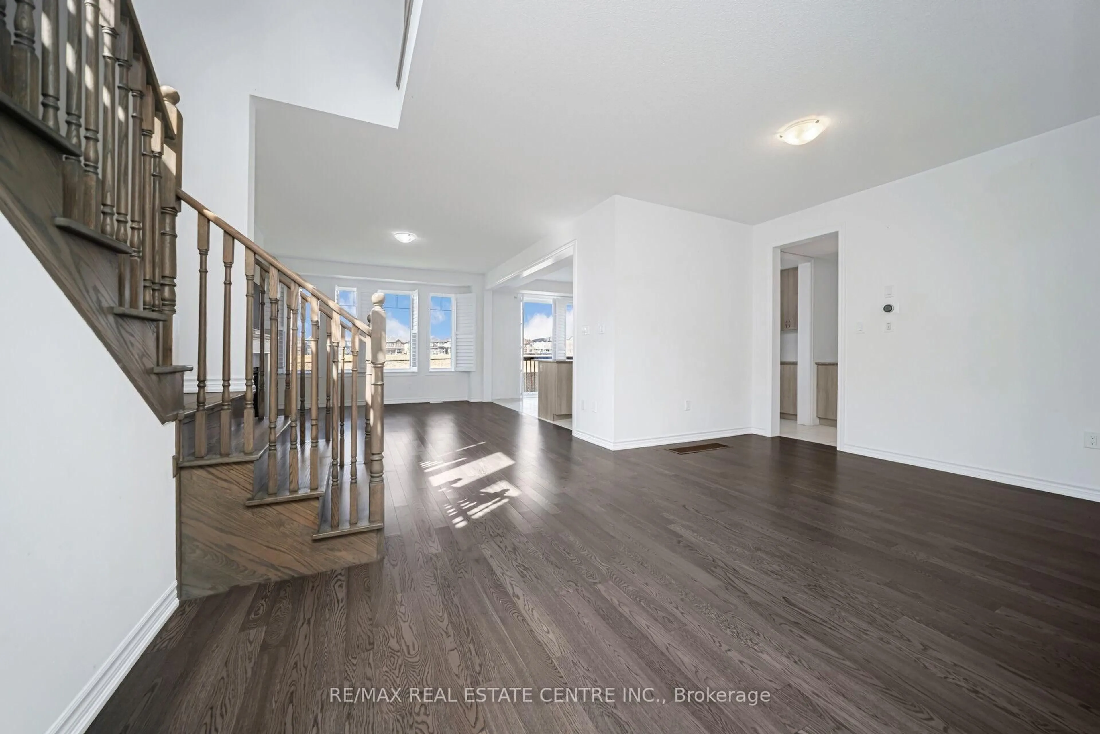 Unknown for 14 Moorhart Cres, Caledon Ontario L7C 4J5