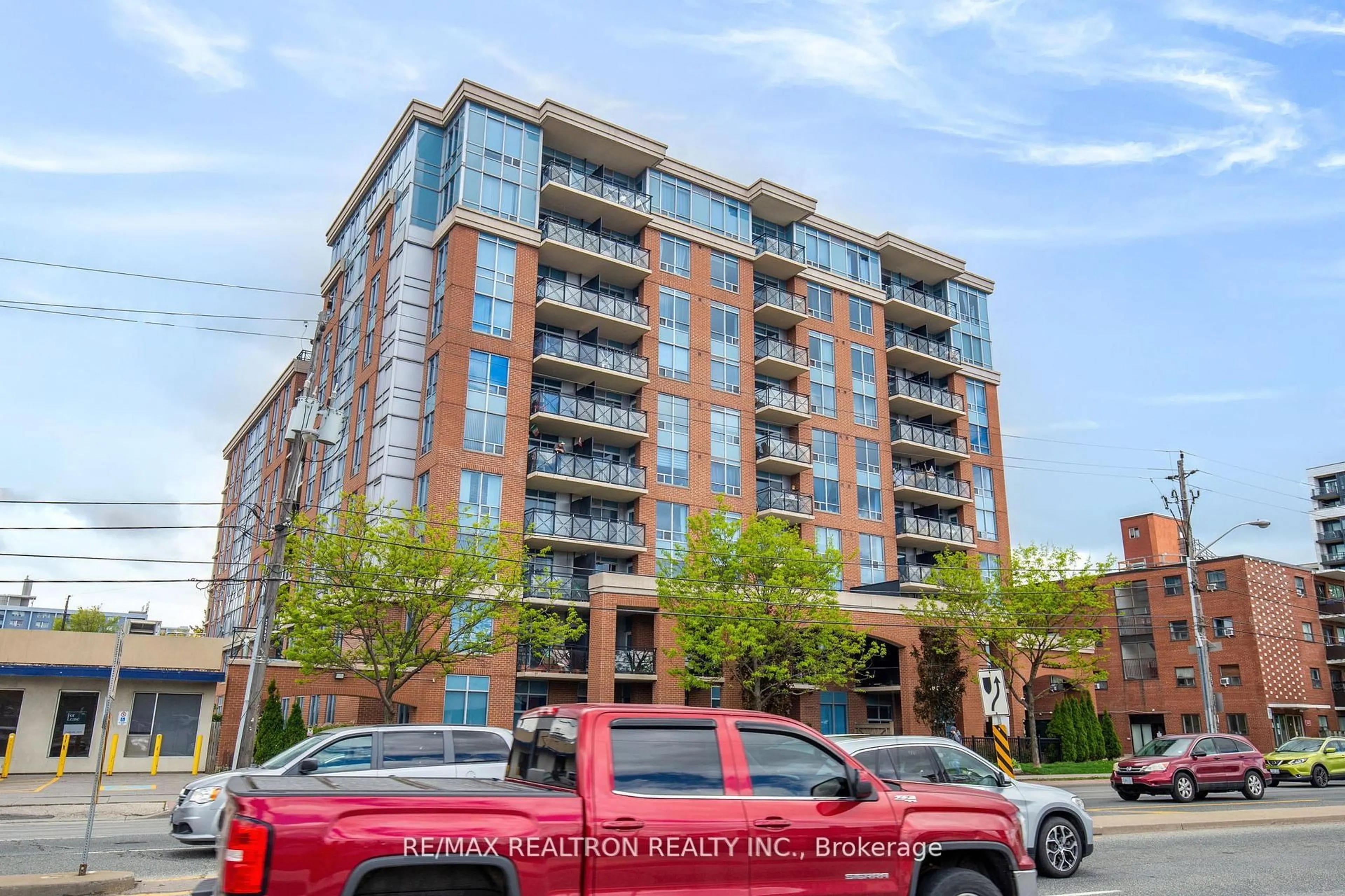 Unknown for 2772 Keele St #208, Toronto Ontario M3M 0A3