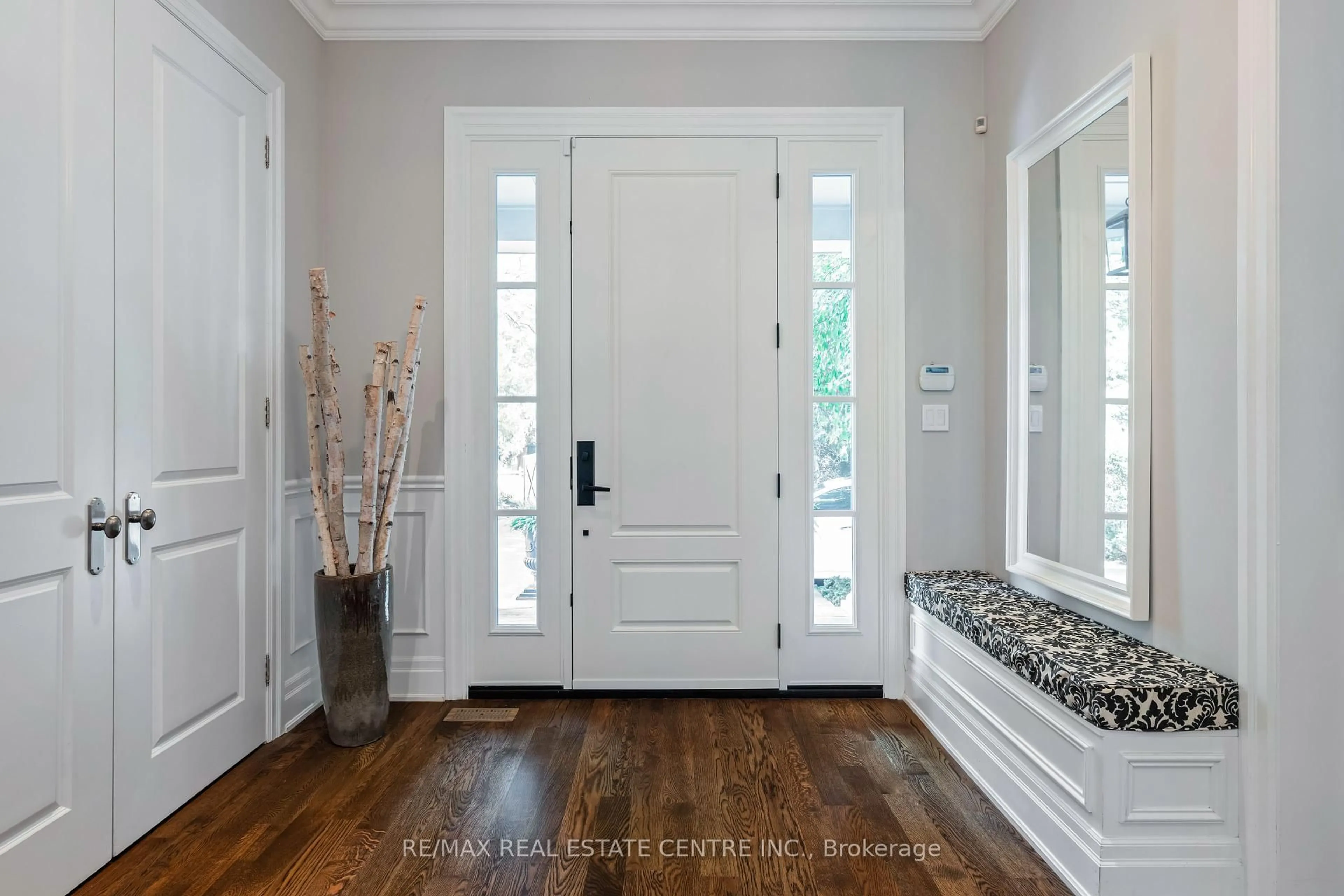 Indoor entryway for 14 St. Phillips Rd, Toronto Ontario M9P 2N6