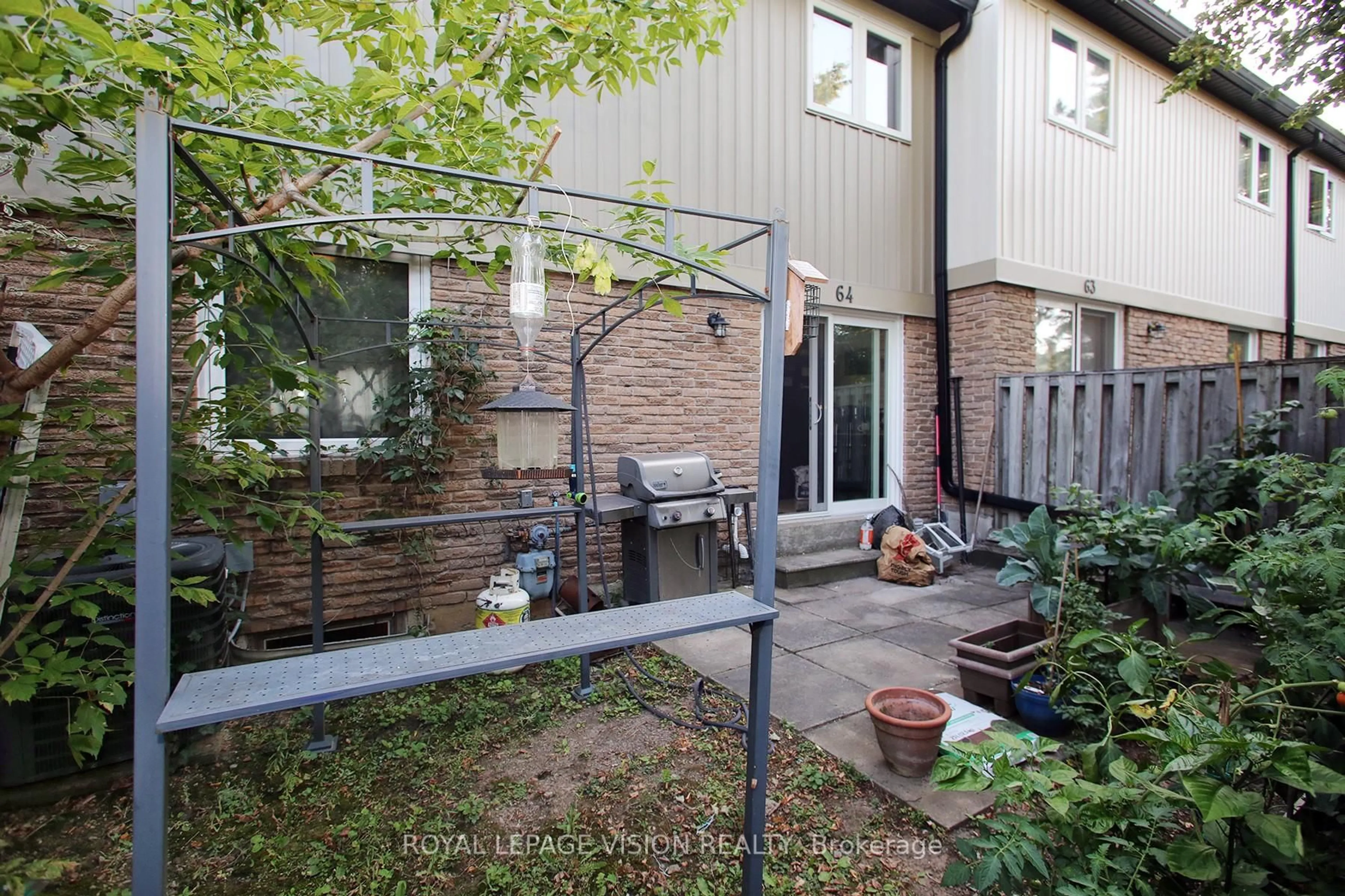 Unknown for 7080 Copenhagen Rd #64, Mississauga Ontario L5N 2C9