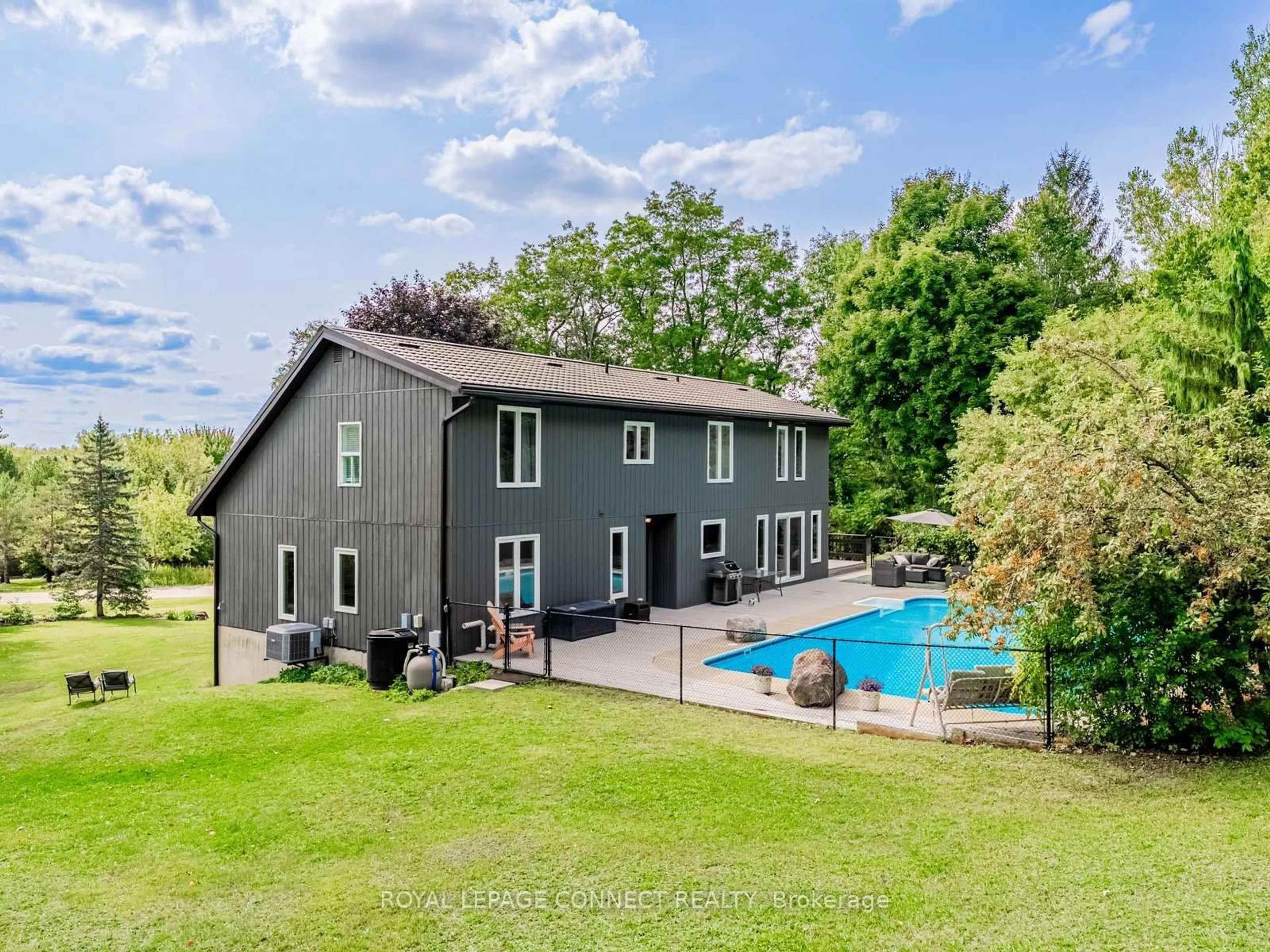 A pic from outside/outdoor area/front of a property/back of a property/a pic from drone, water/lake/river/ocean view for 11215 Amos Dr, Milton Ontario L0P 1B0