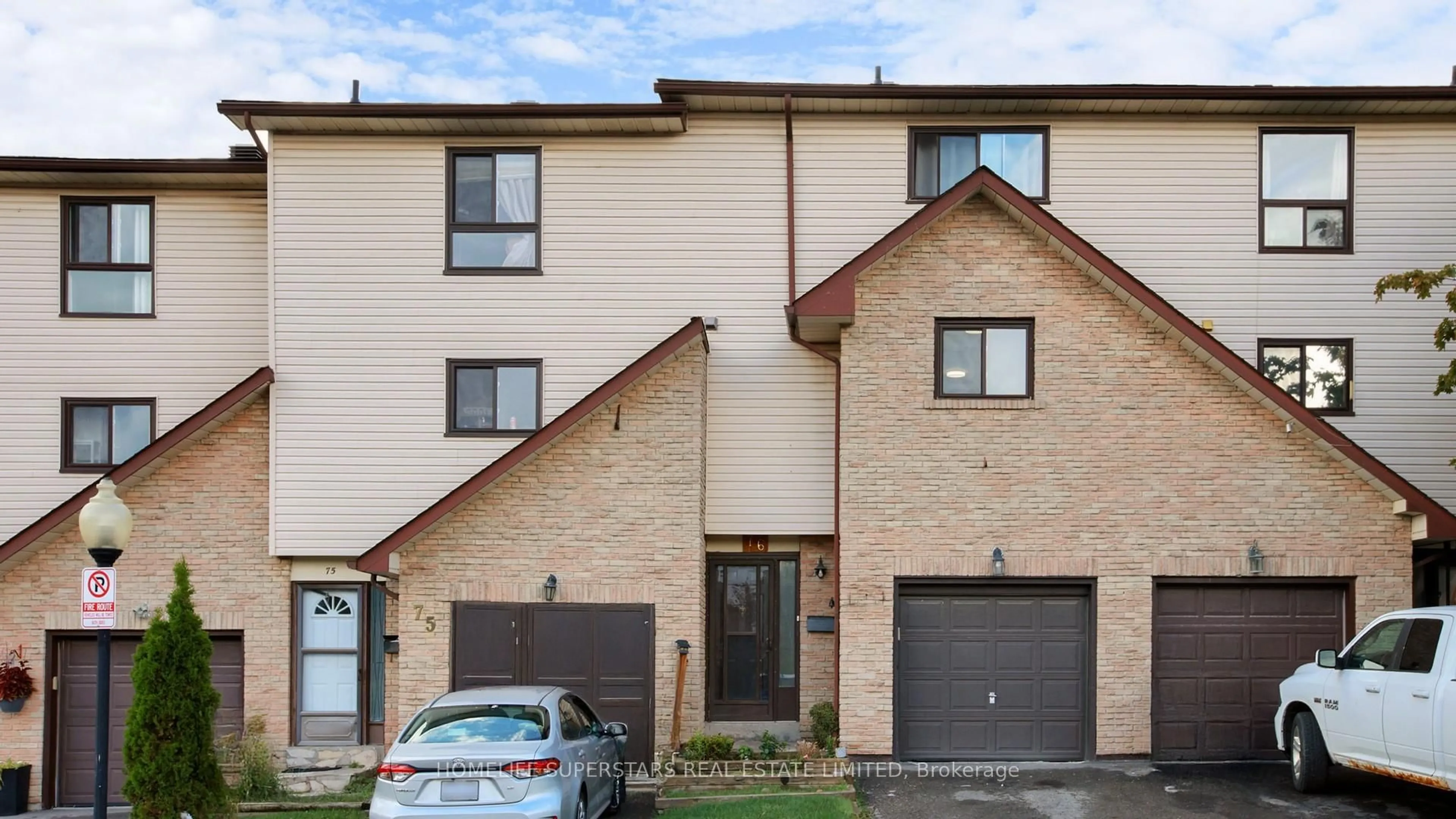 Unknown for 76 Collins Cres, Brampton Ontario L6V 3N1